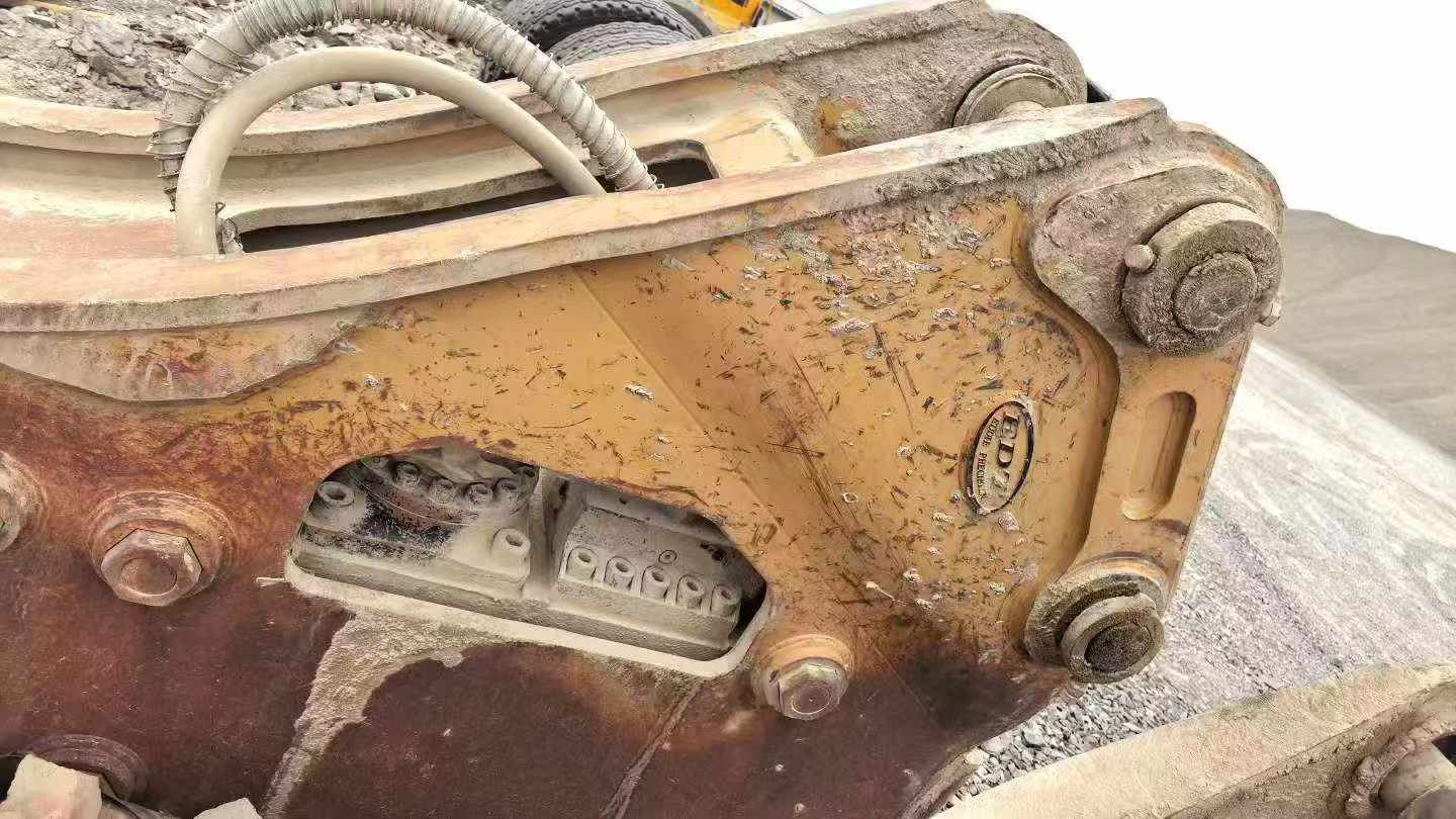 Buy Caterpillar 349E Used Excavator / 9