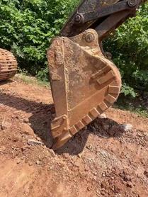 Buy Sany SY215C-8 Used Excavator / 2 Buy Sany SY215C-8 Used Excavator / 2