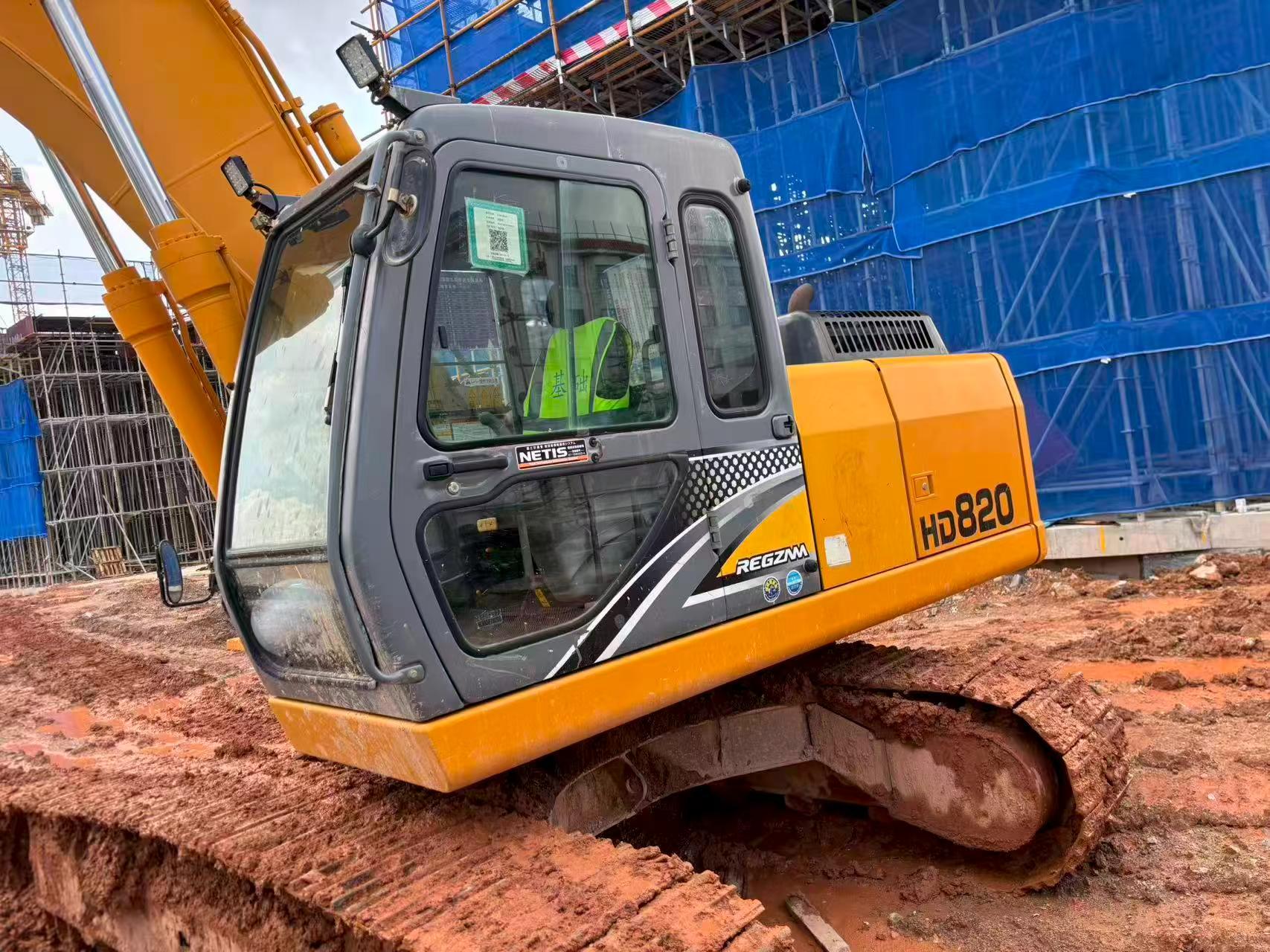 Buy Kato Used Excavator / 6