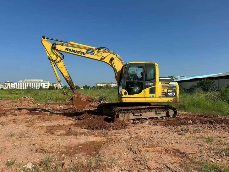 Buy Komatsu PC120-8 Used Excavator / 1
