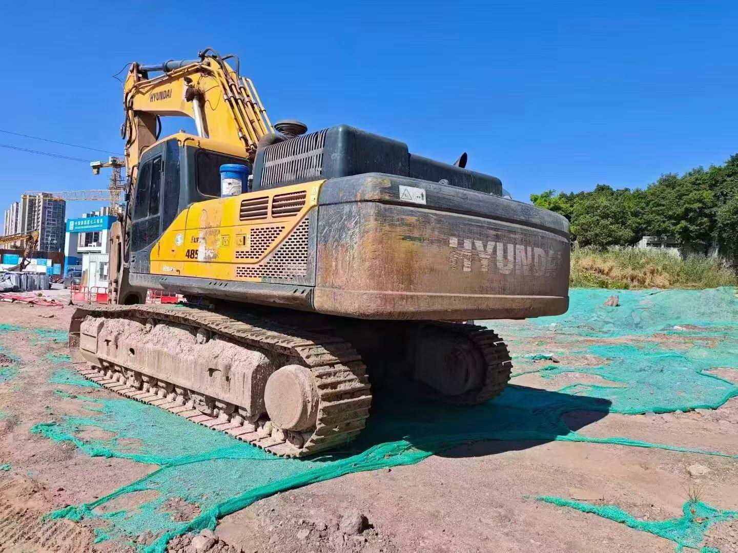 Buy Hyundai R485LVS Used Excavator / 4