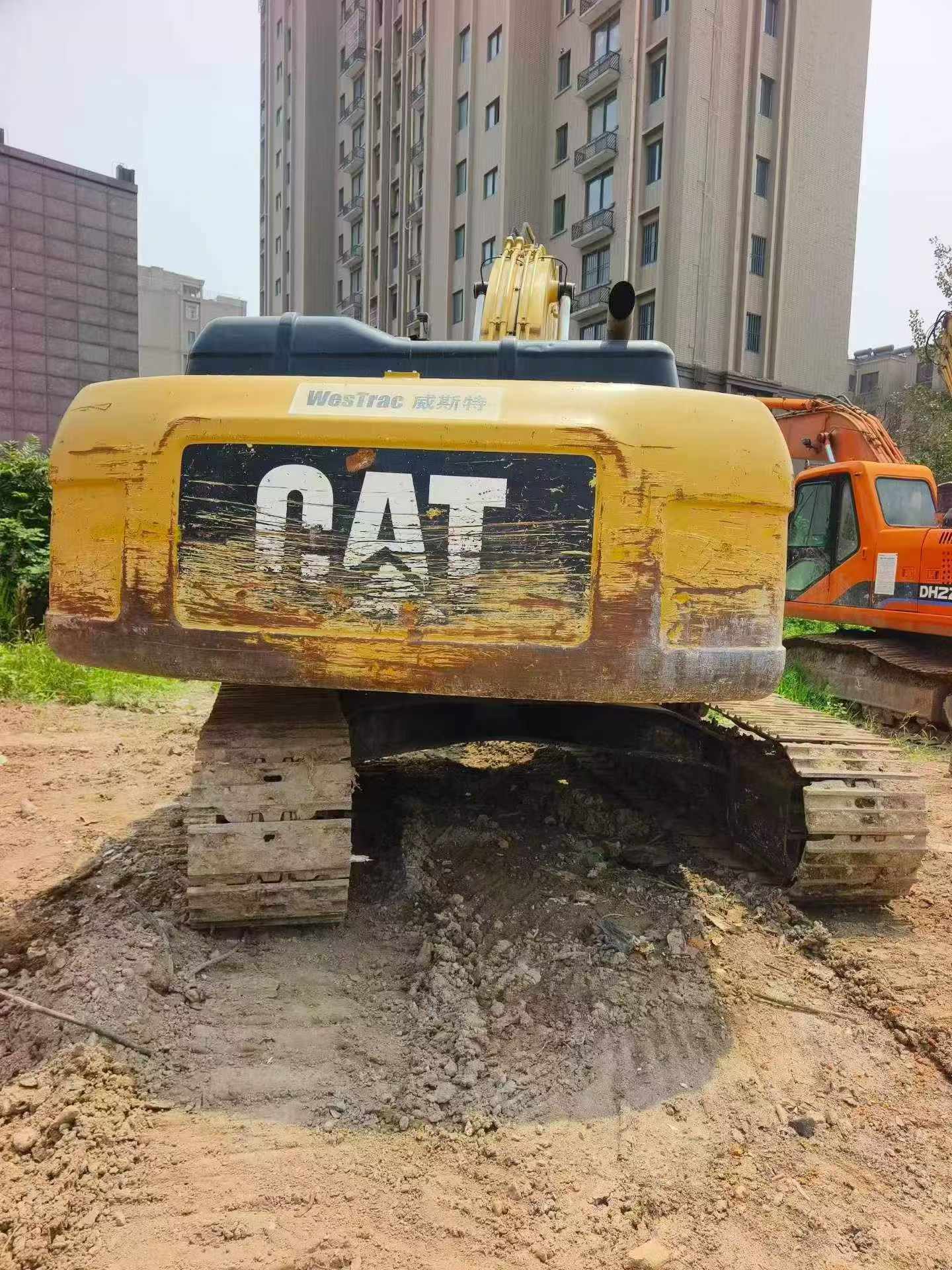 Buy Caterpillar 330B Used Excavator / 2