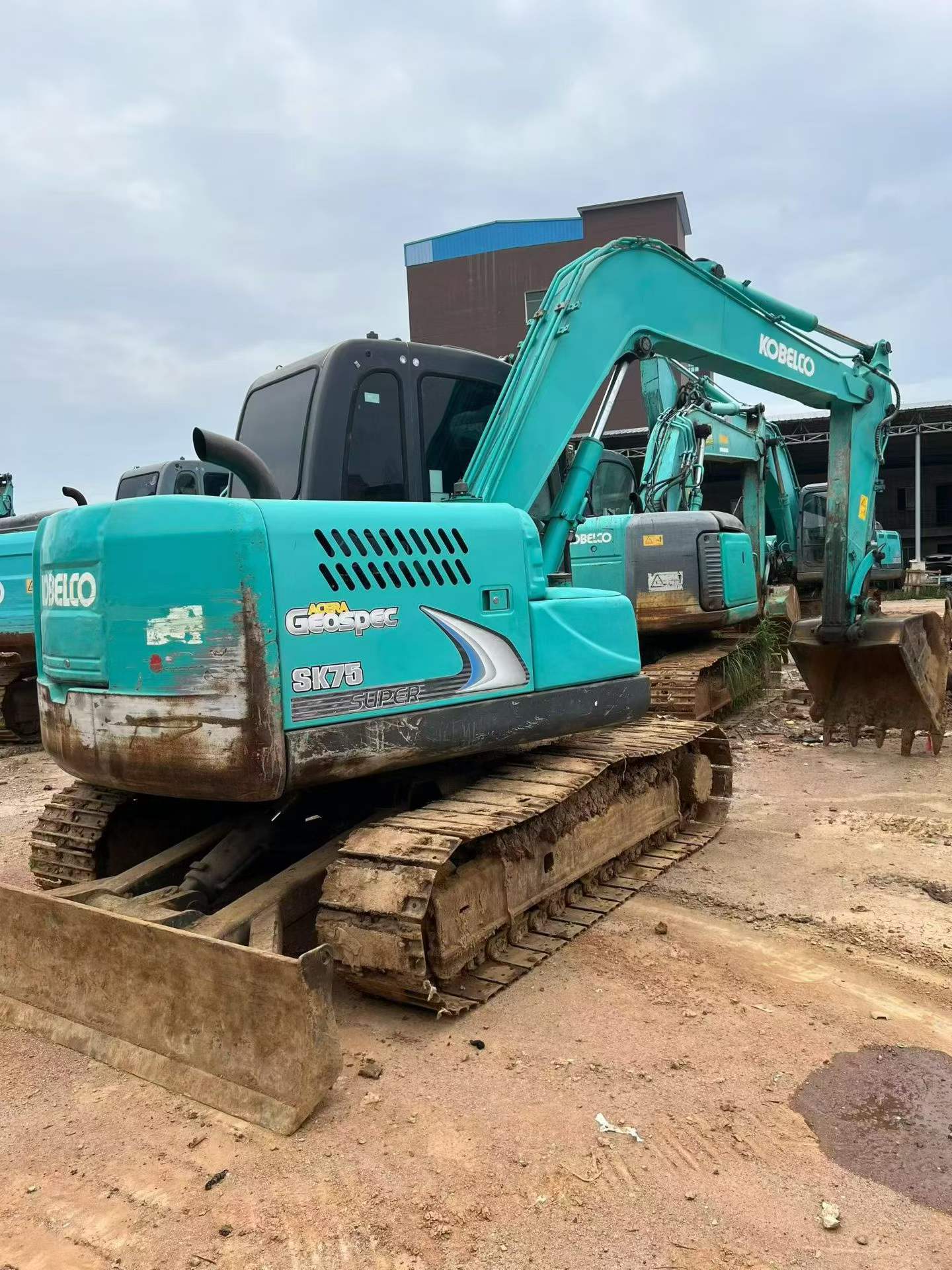 Buy Kobelco SK75 Used Excavator / 3