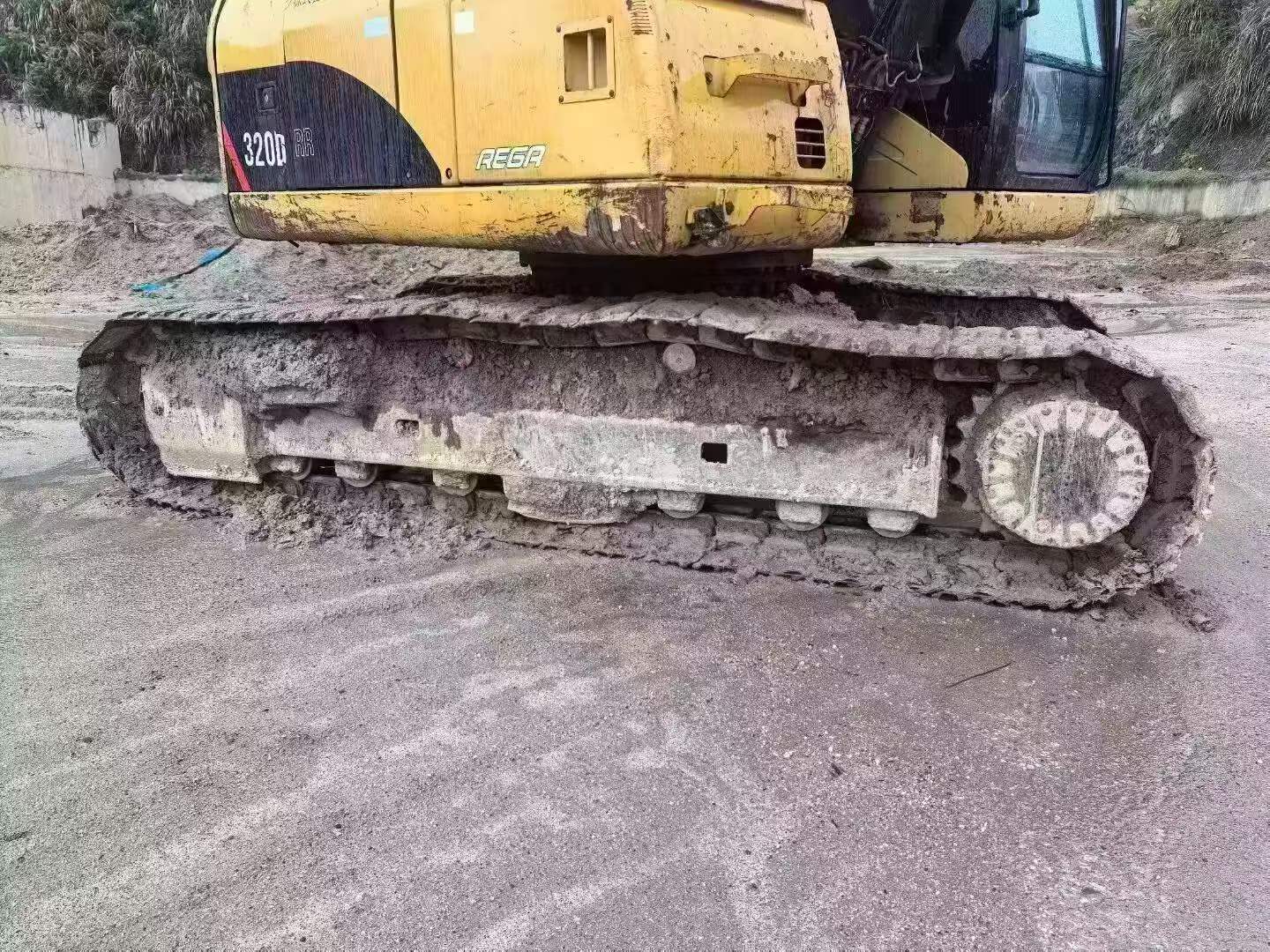 Buy Caterpillar 320D Used Excavator / 3