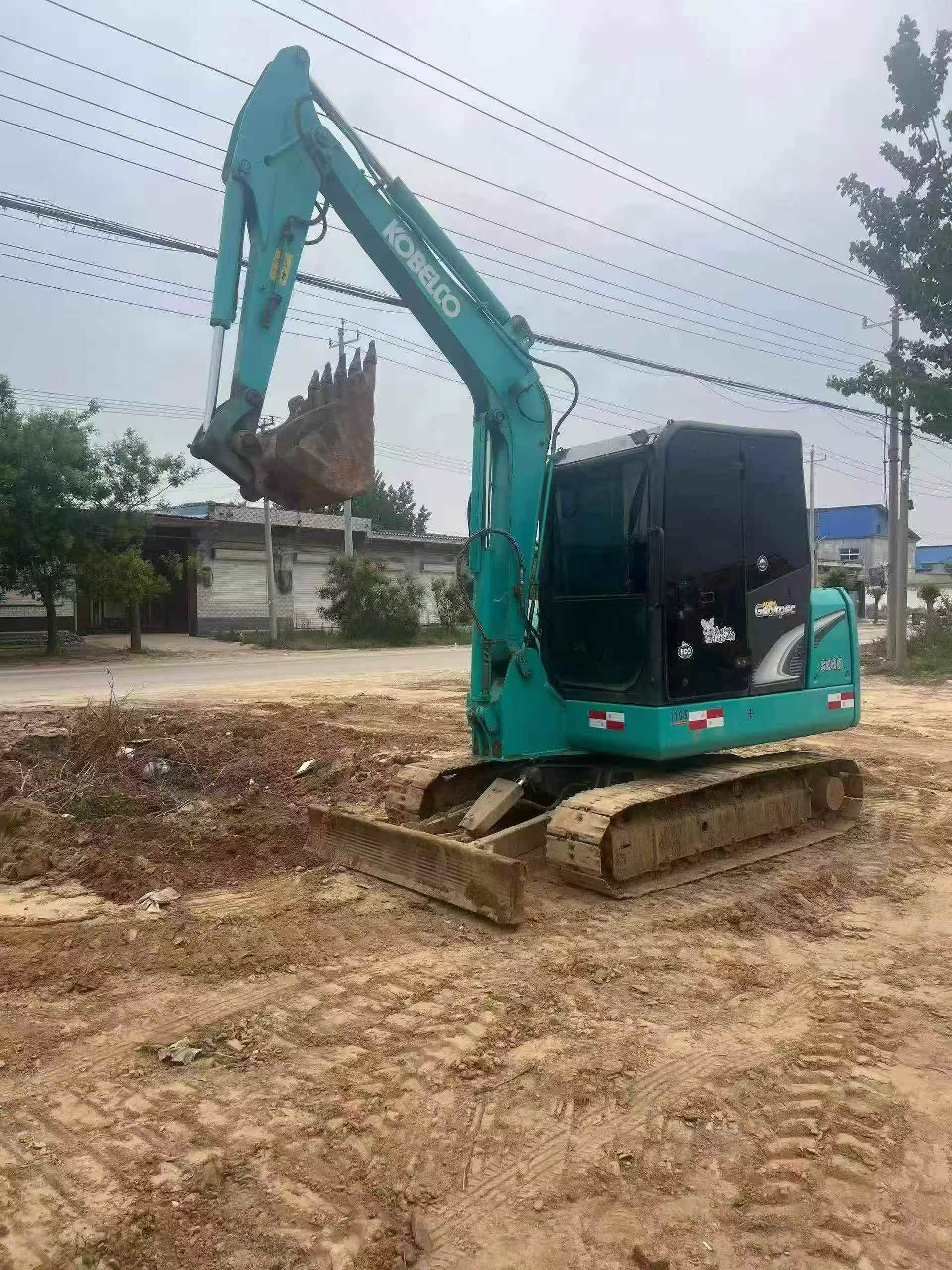 Buy Kobelco SK60 Used Excavator / 2