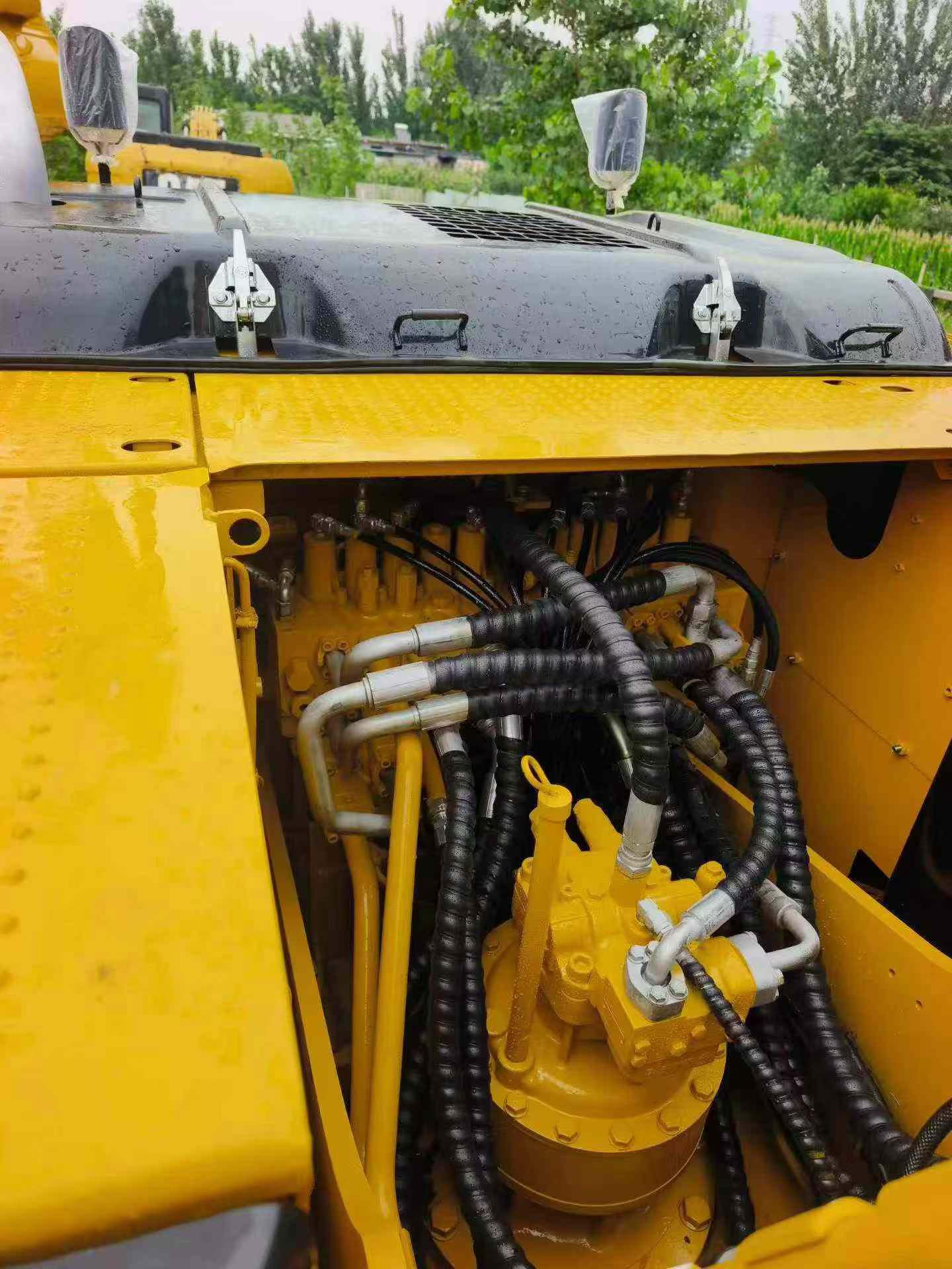Buy Caterpillar 320D Used Excavator / 3