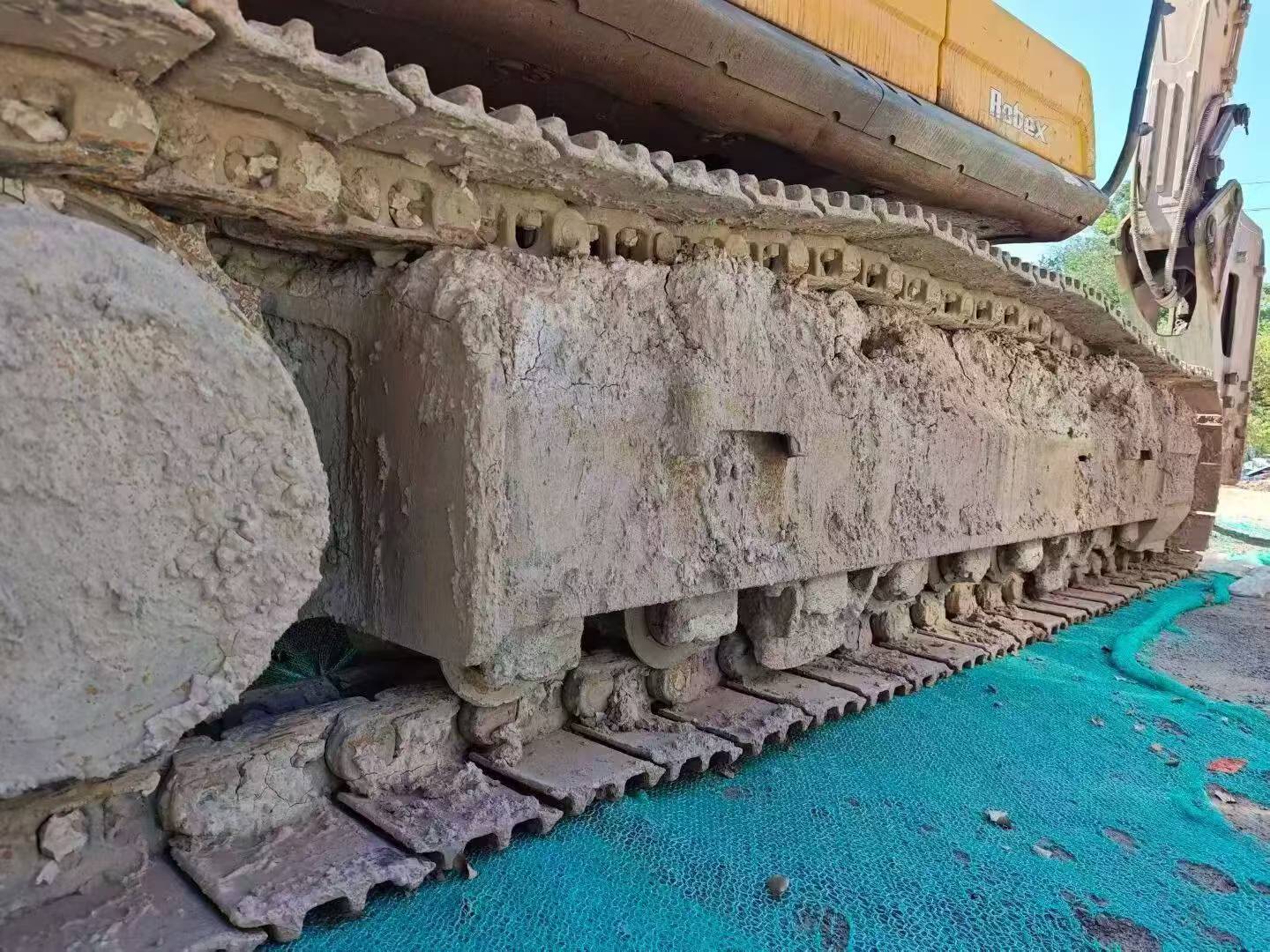 Buy Hyundai R485LVS Used Excavator / 2