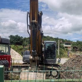 Buy XCMG XE200 Used Excavator / 3 Buy XCMG XE200 Used Excavator / 3