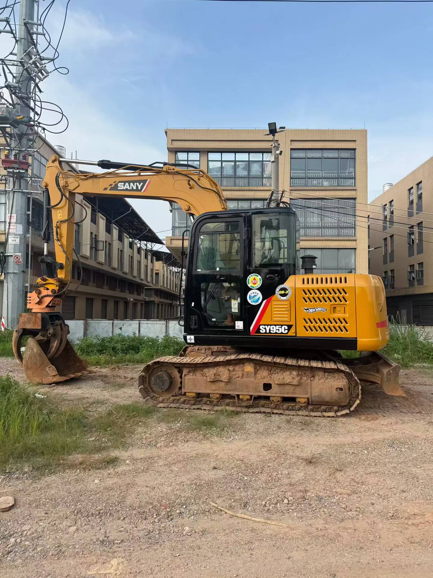Buy Sany SY95C Used Excavator / 2 Buy Sany SY95C Used Excavator / 2