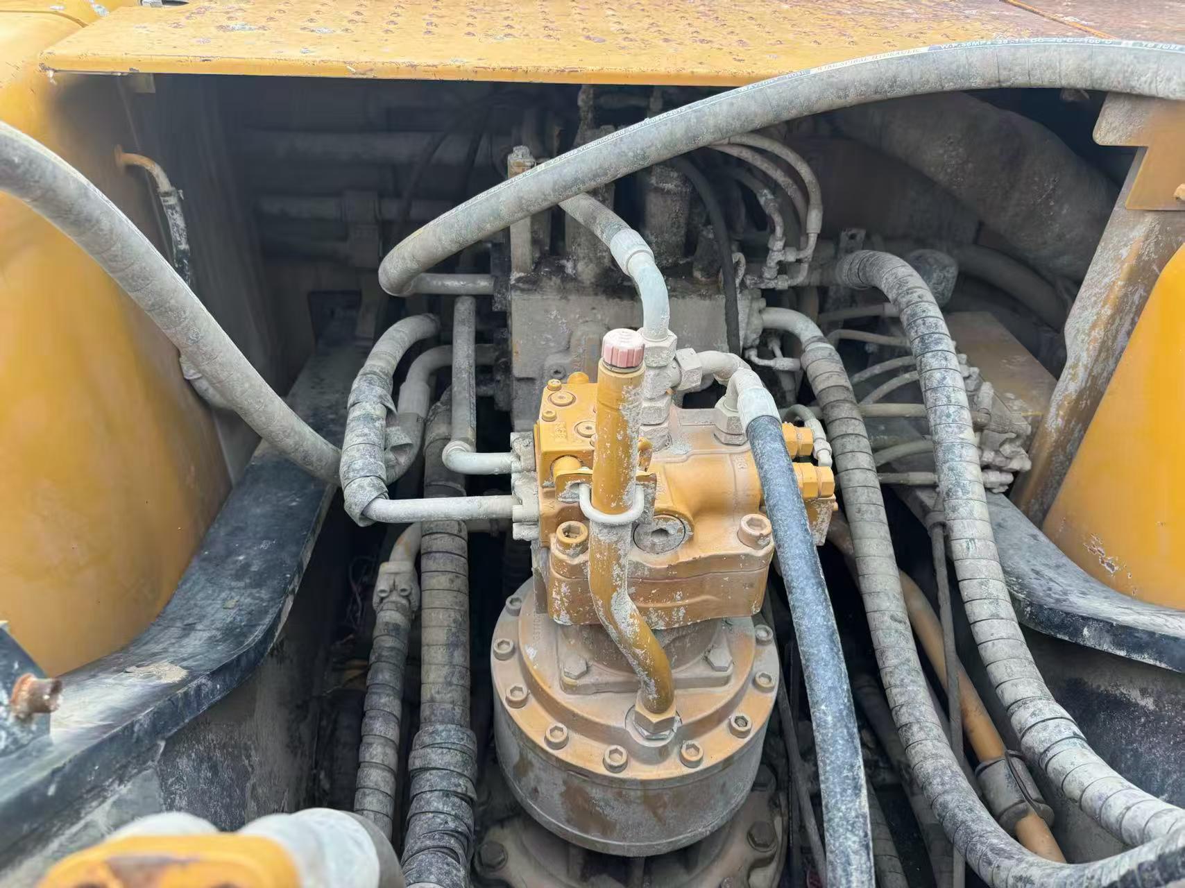 Buy Sany SY245H Used Excavator / 9