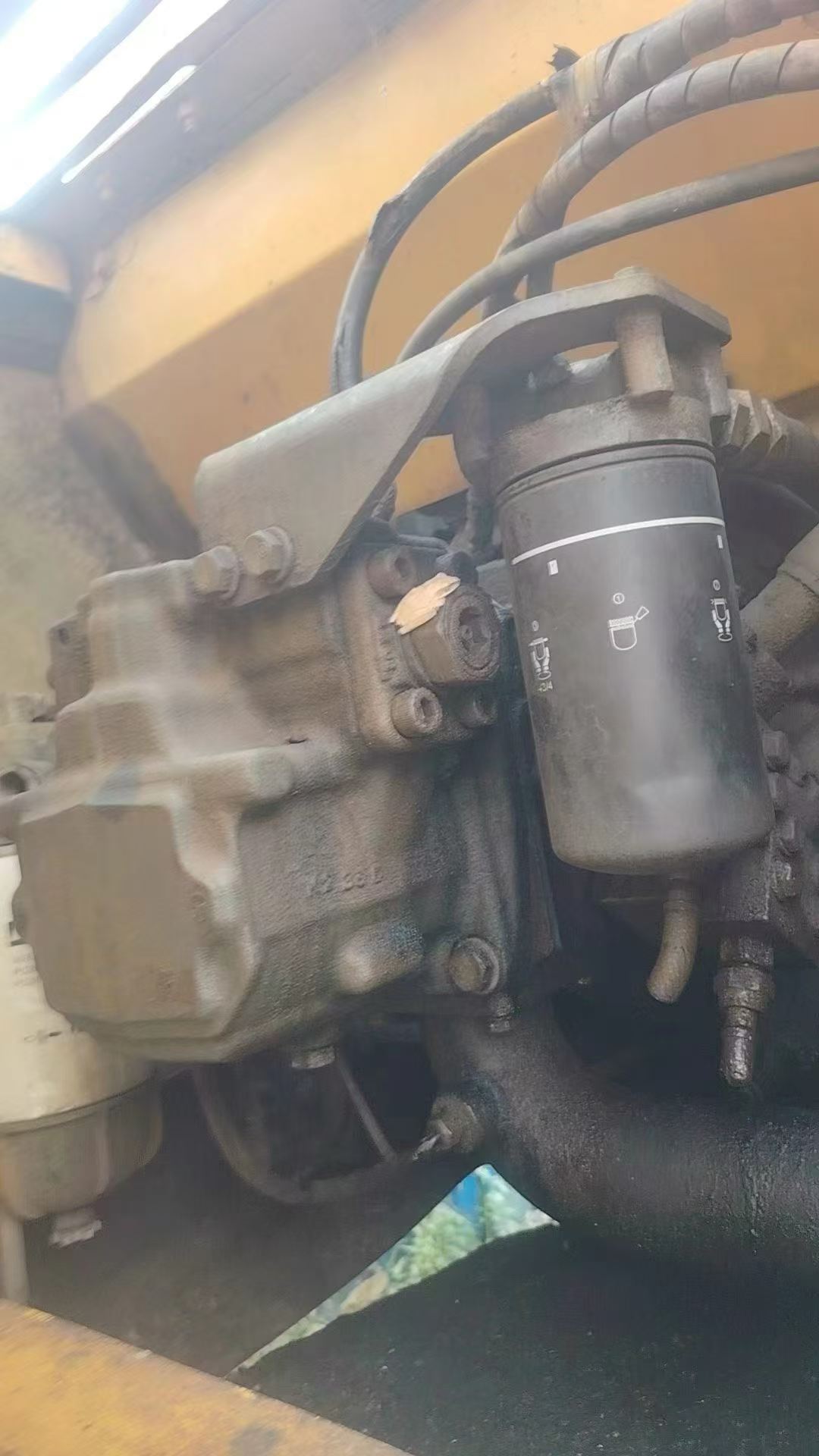 Buy Komatsu PC220-8 Used Excavator / 6