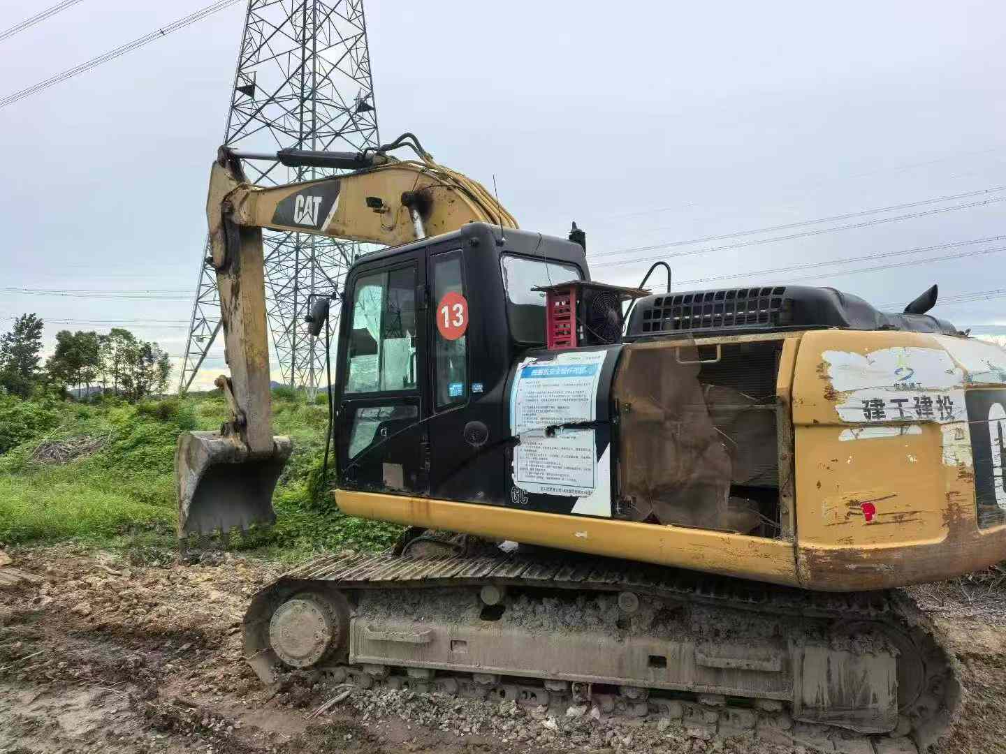 Buy Caterpillar 320A Used Excavator / 2 Buy Caterpillar 320A Used Excavator / 2