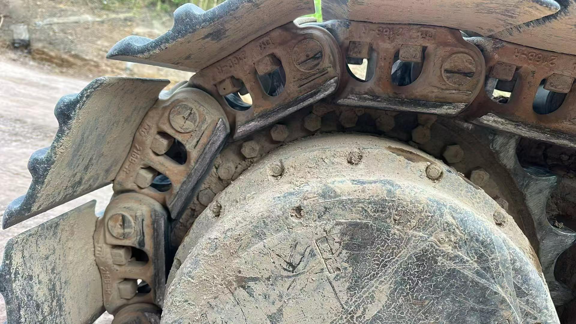 Buy Hyundai Used Excavator / 8