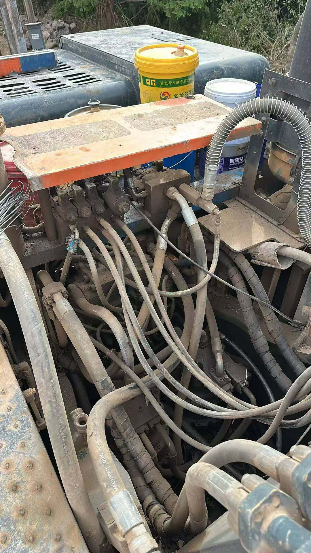 Buy Hyundai Used Excavator / 5