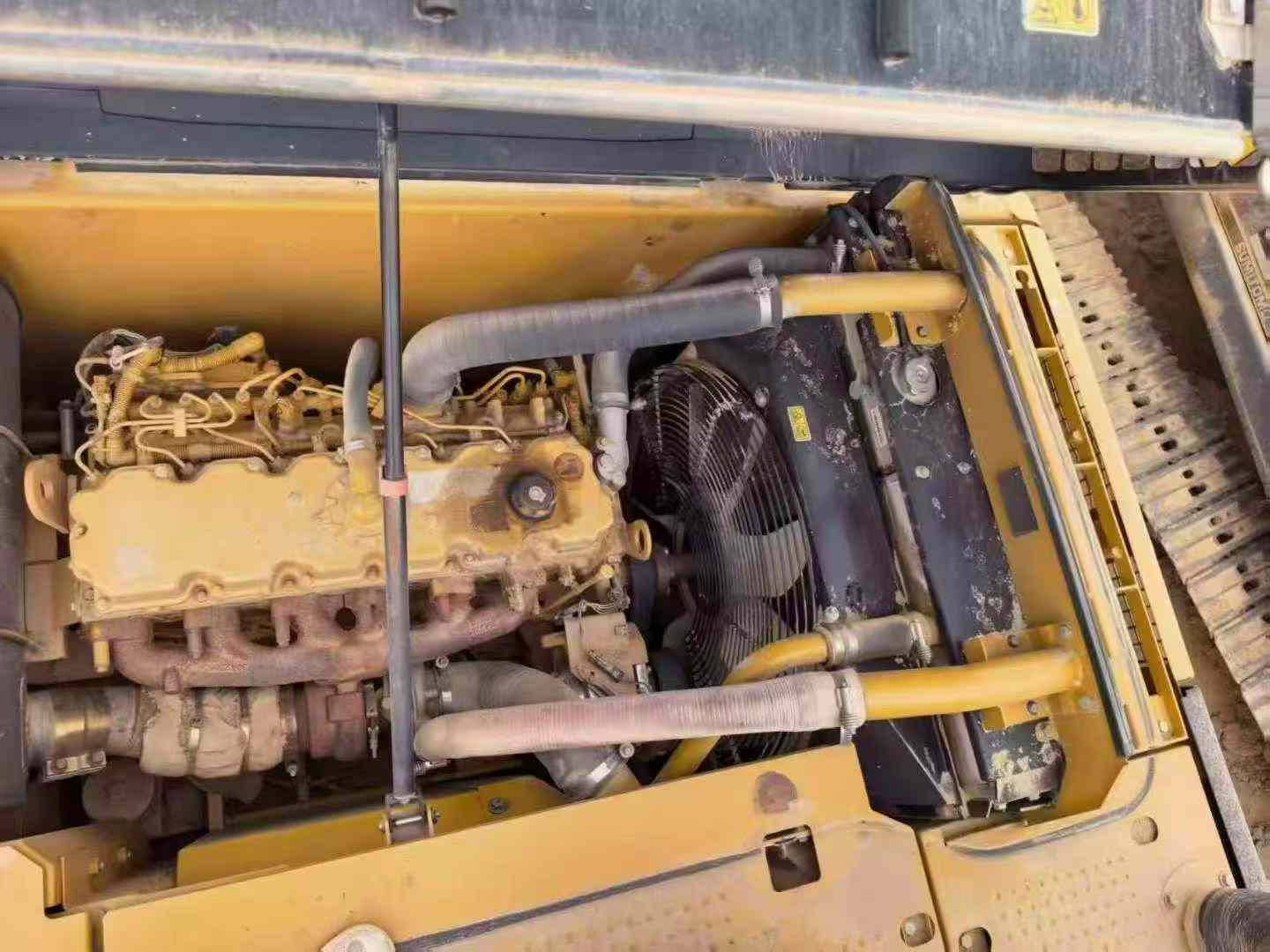 Buy Caterpillar 323 Used Excavator / 4