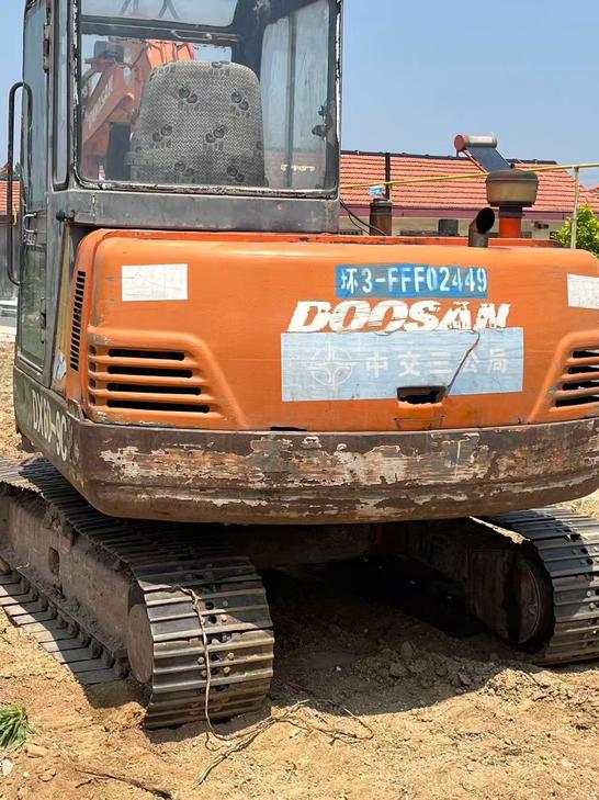 Buy Doosan DH55 Used Excavator / 1