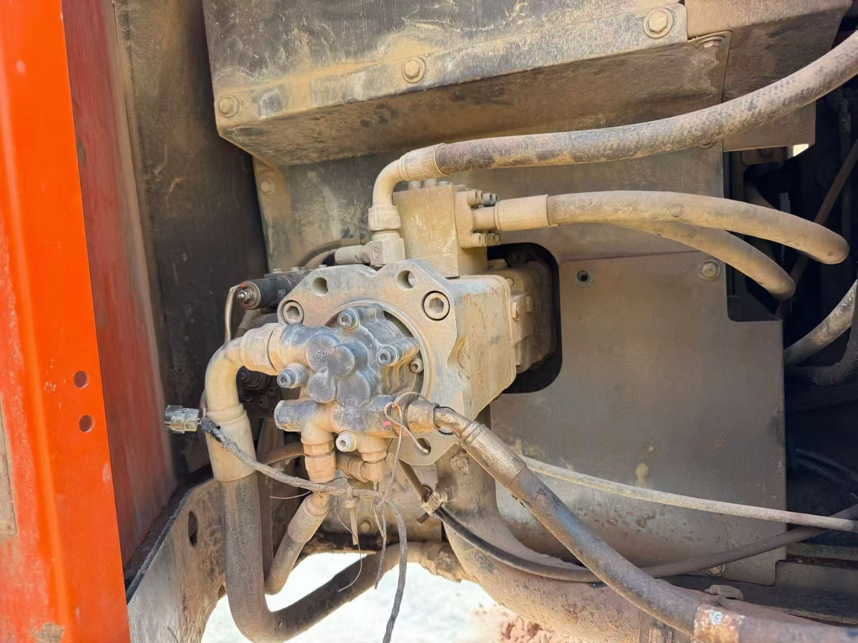 Buy Doosan S130W-3 Used Excavator / 4