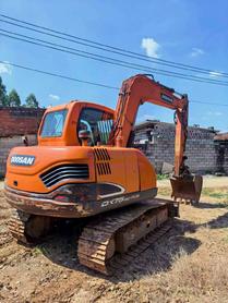 Buy Doosan DX75 Used Excavator / 2 Buy Doosan DX75 Used Excavator / 2
