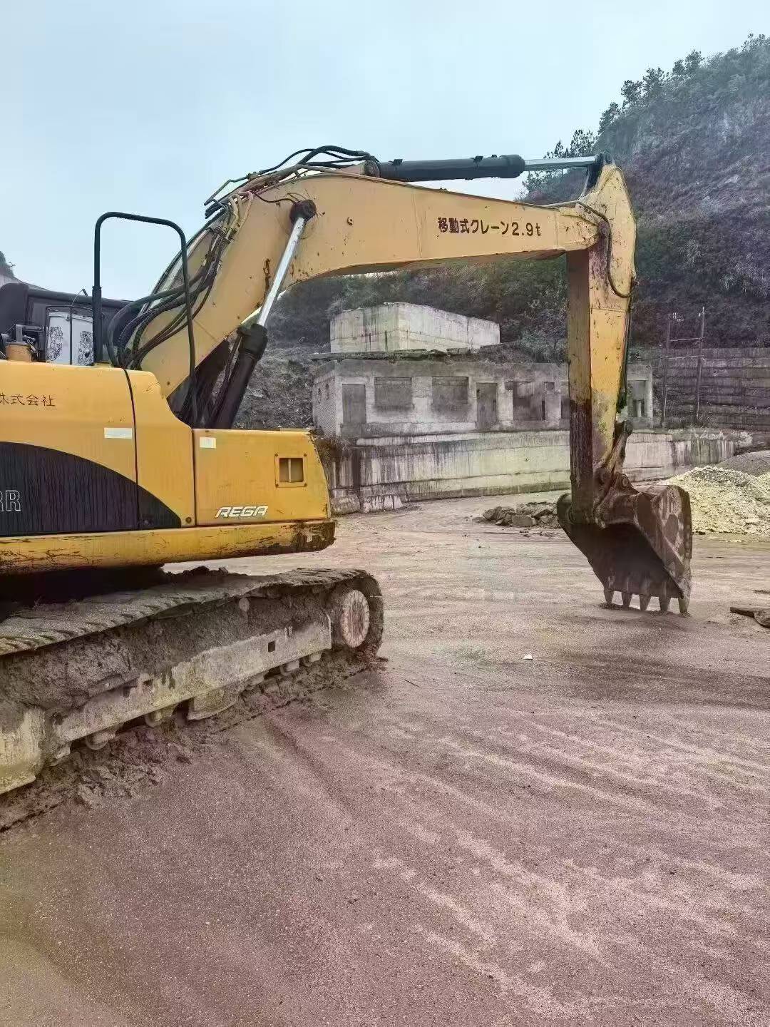 Buy Caterpillar 320D Used Excavator / 8