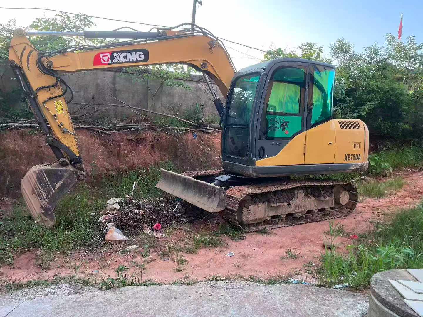 Buy XCMG XE75C Used Excavator / 2 Buy XCMG XE75C Used Excavator / 2