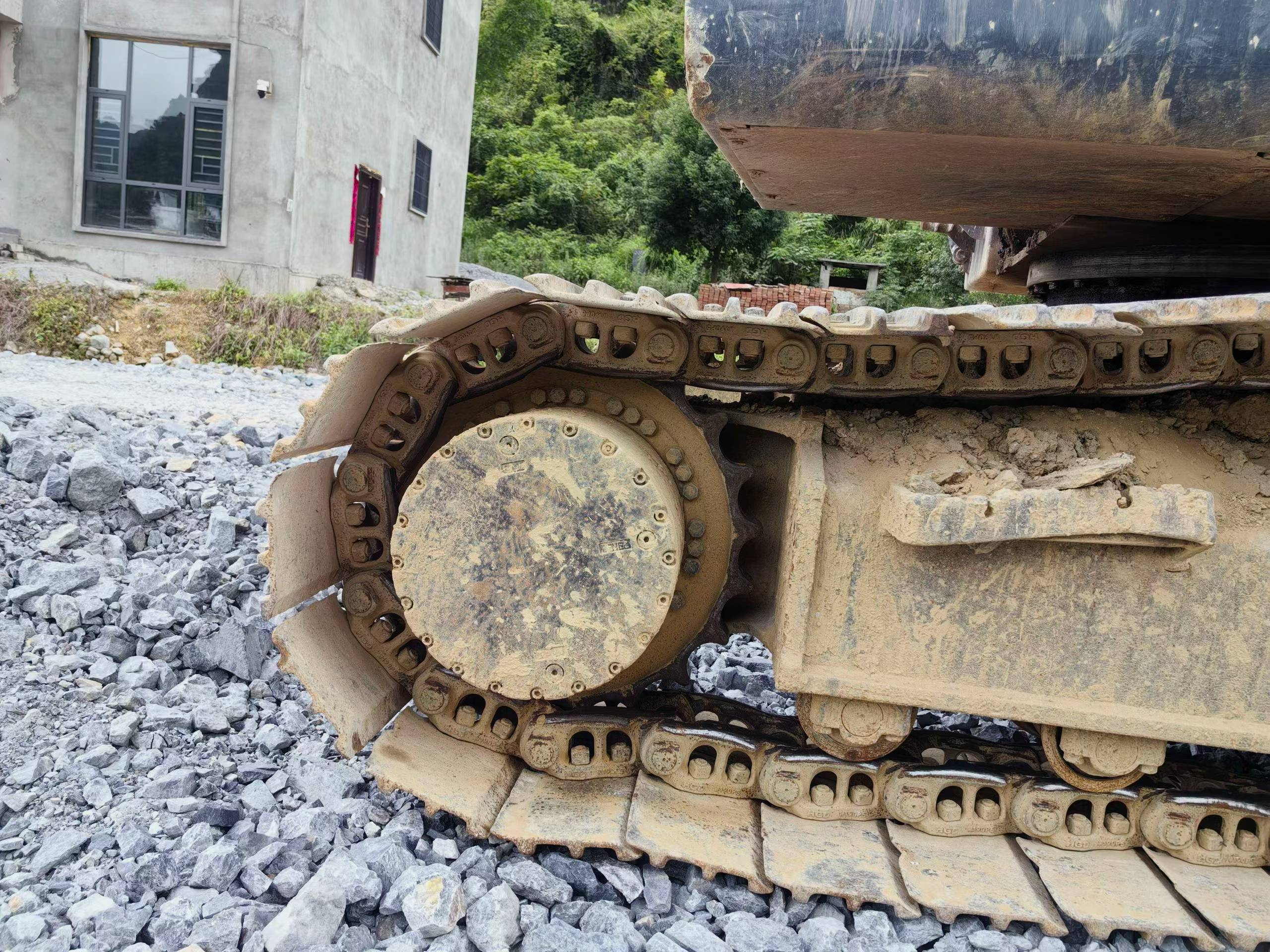 Buy XCMG XE200 Used Excavator / 4