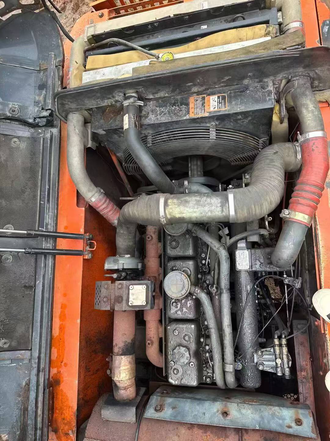 Buy Doosan DH215-9 Used Excavator / 4