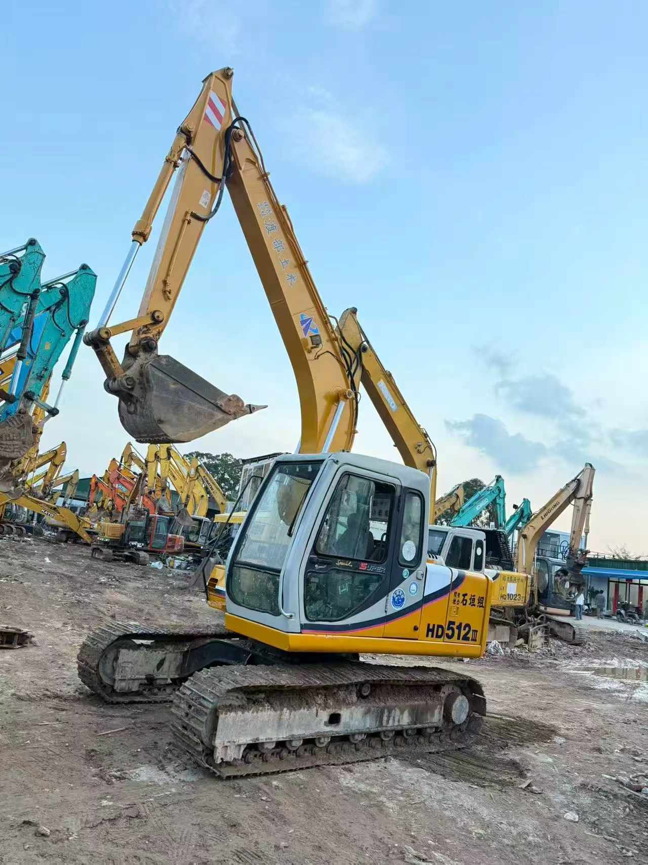 Buy Kato HD512-6 Used Excavator / 3