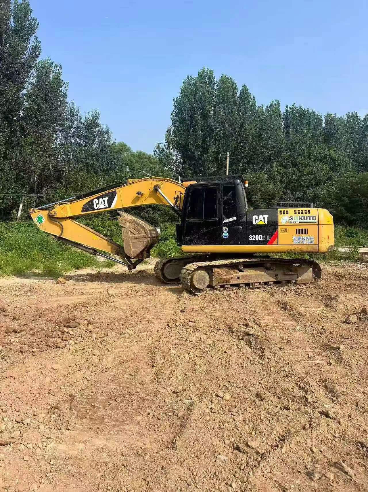 Buy Caterpillar 320D Used Excavator / 4