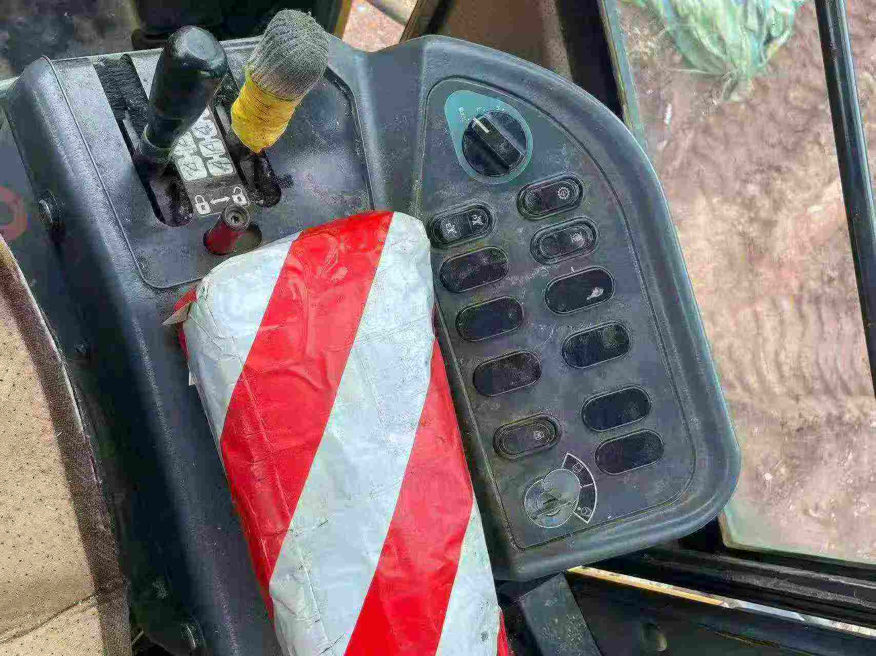 Buy Komatsu WA380-6 Used Excavator / 9