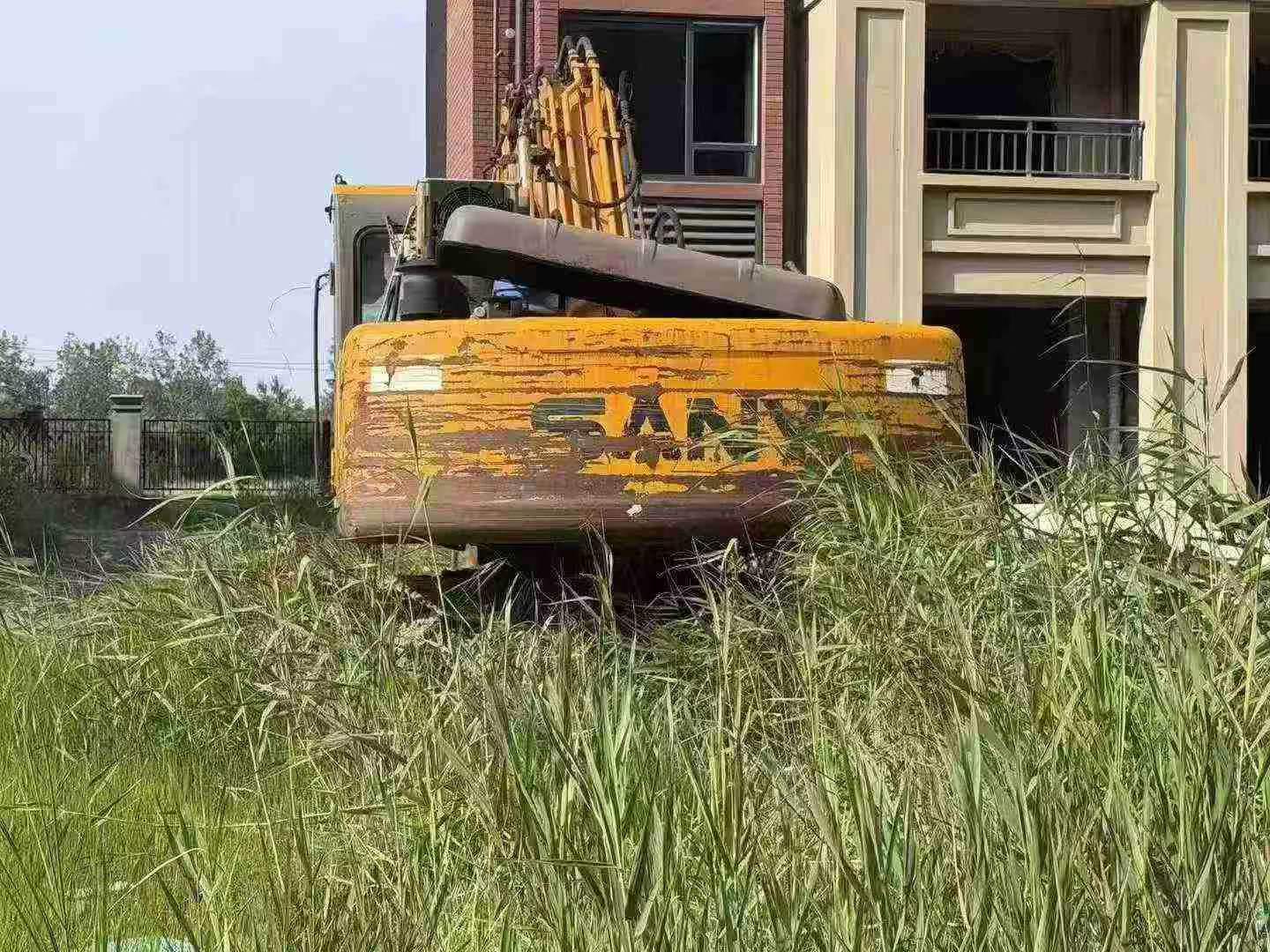 Buy Sany SY205C-8 Used Excavator / 3