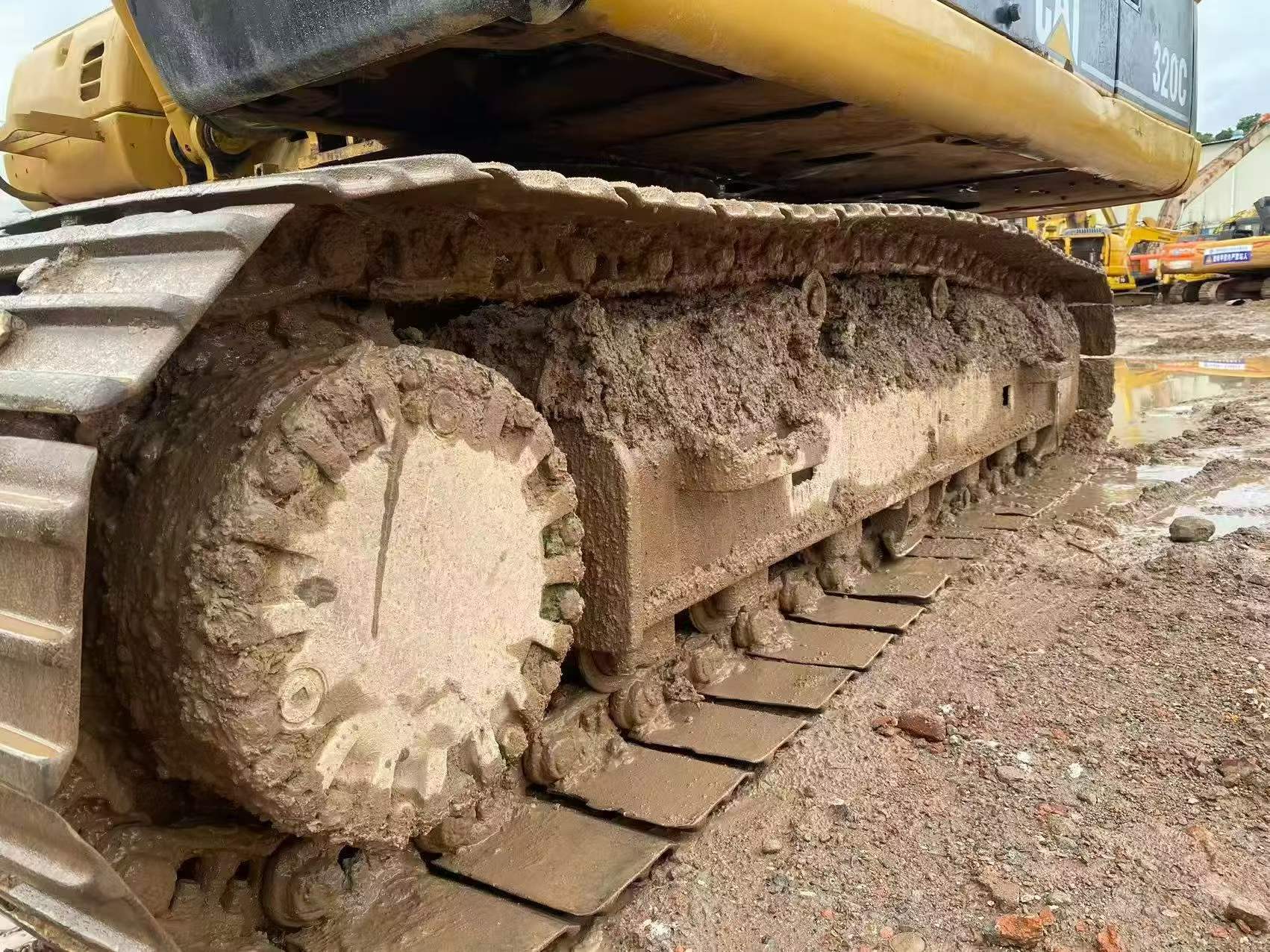 Buy Caterpillar 320C Used Excavator / 6