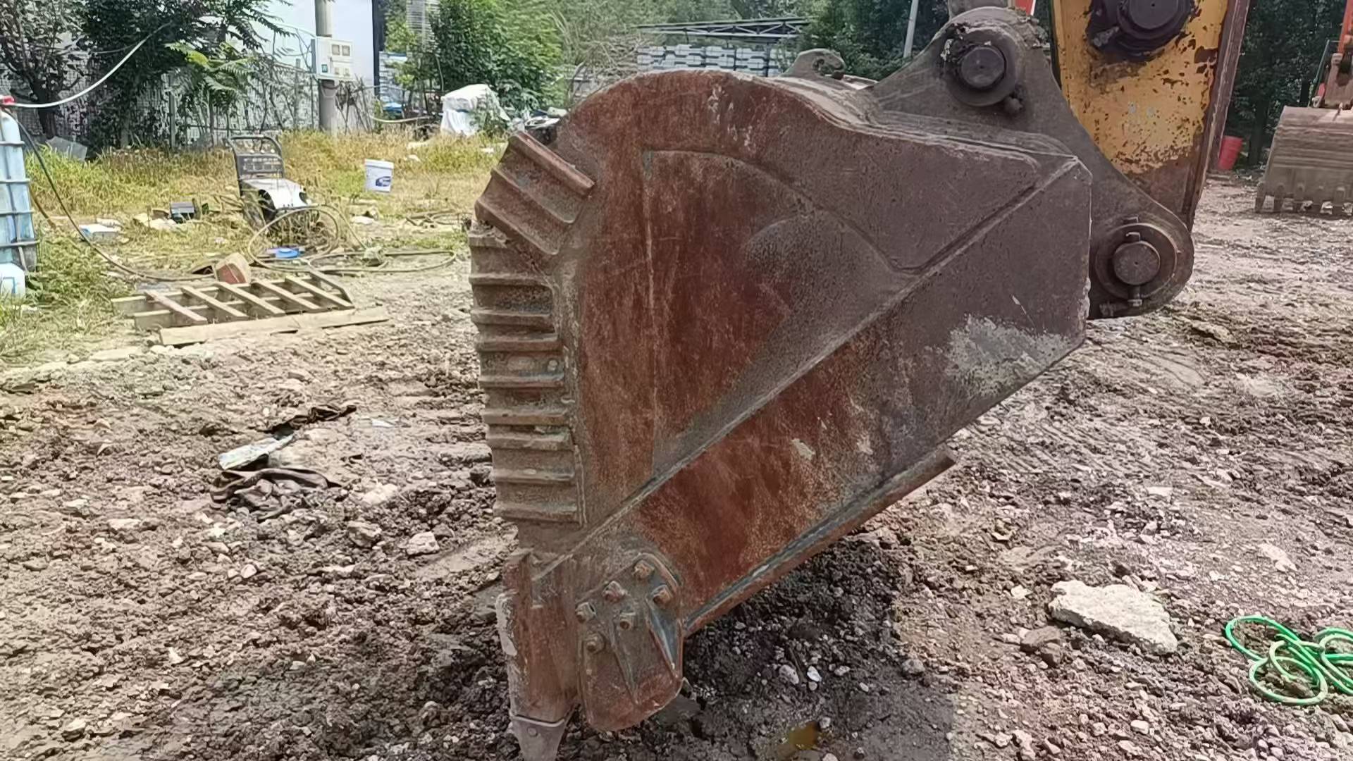 Buy Sany SY285C Used Excavator / 2