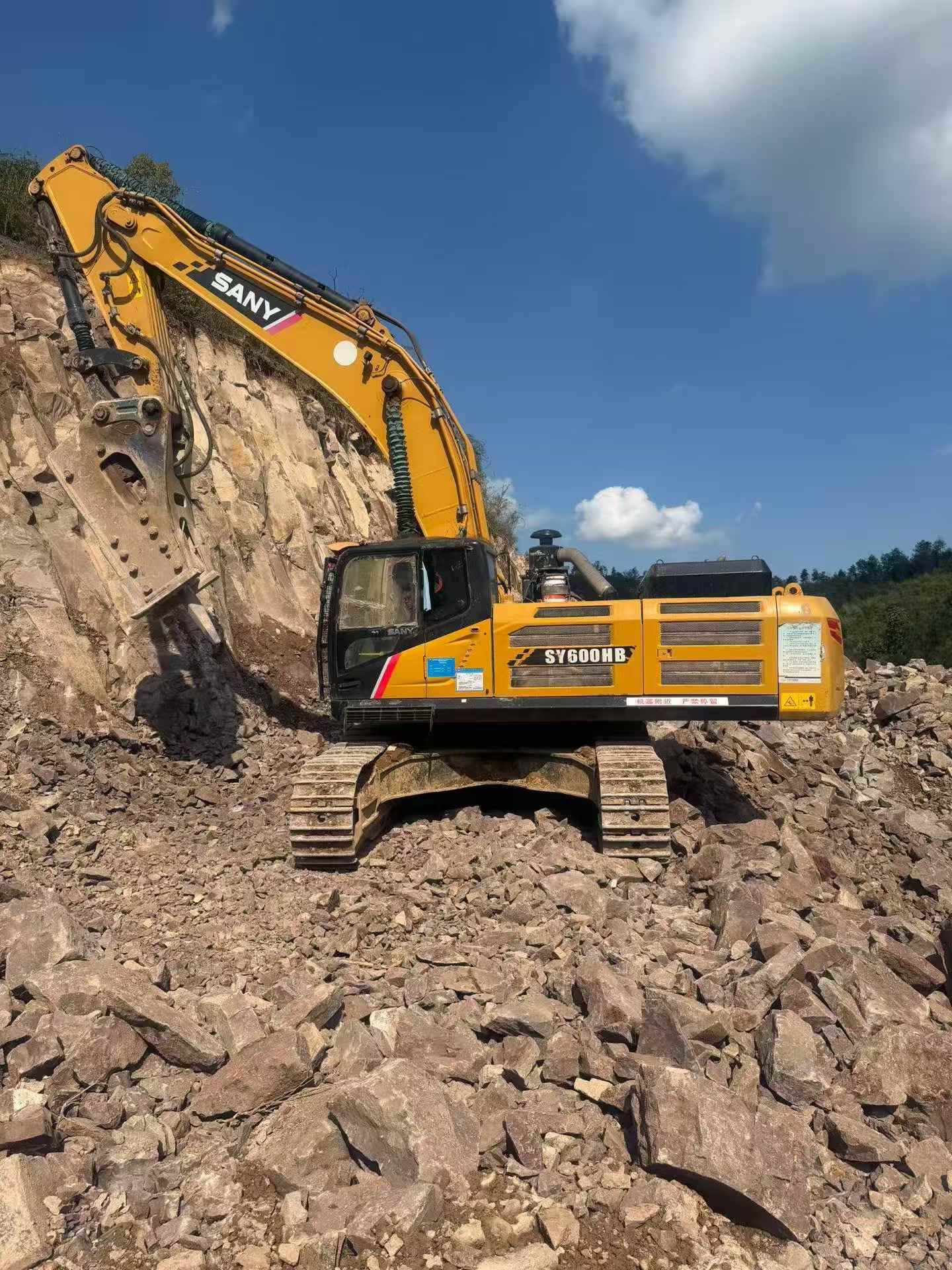 Buy Sany SY600HB Used Excavator / 4