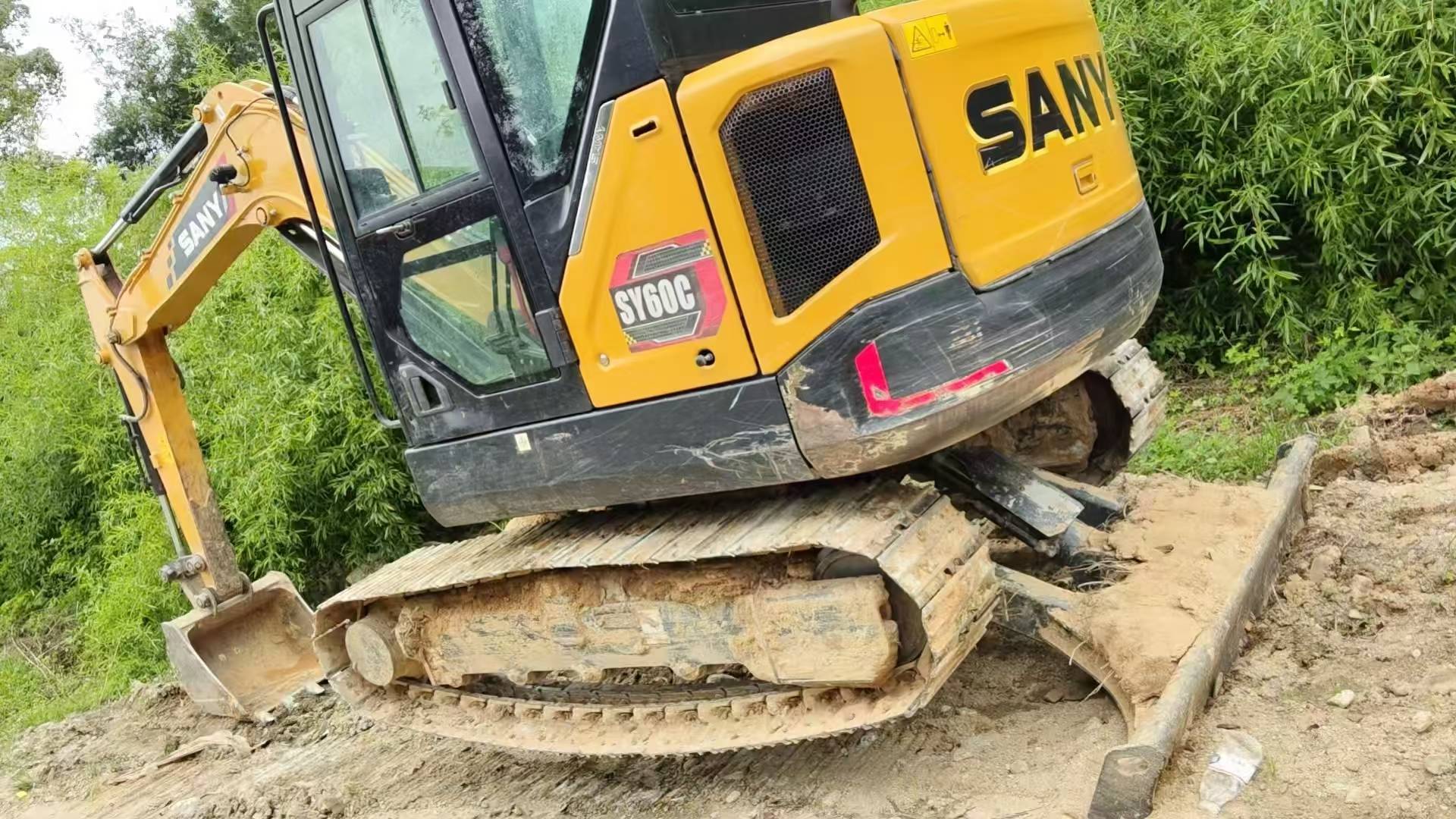 Buy Sany SY55 Used Excavator / 4