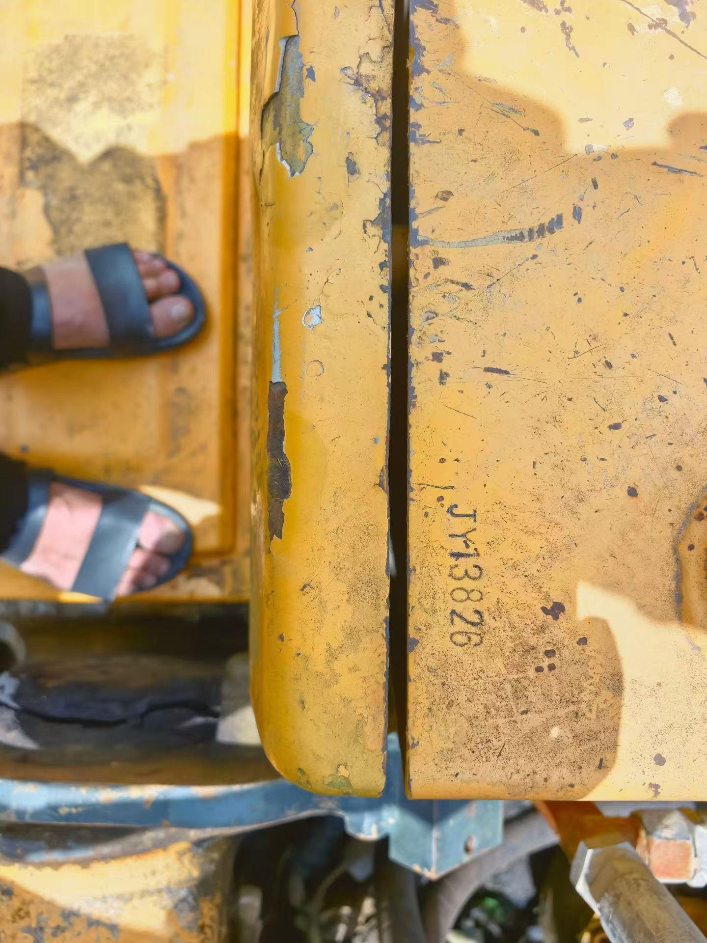 Buy Hyundai R225-7 Used Excavator / 5