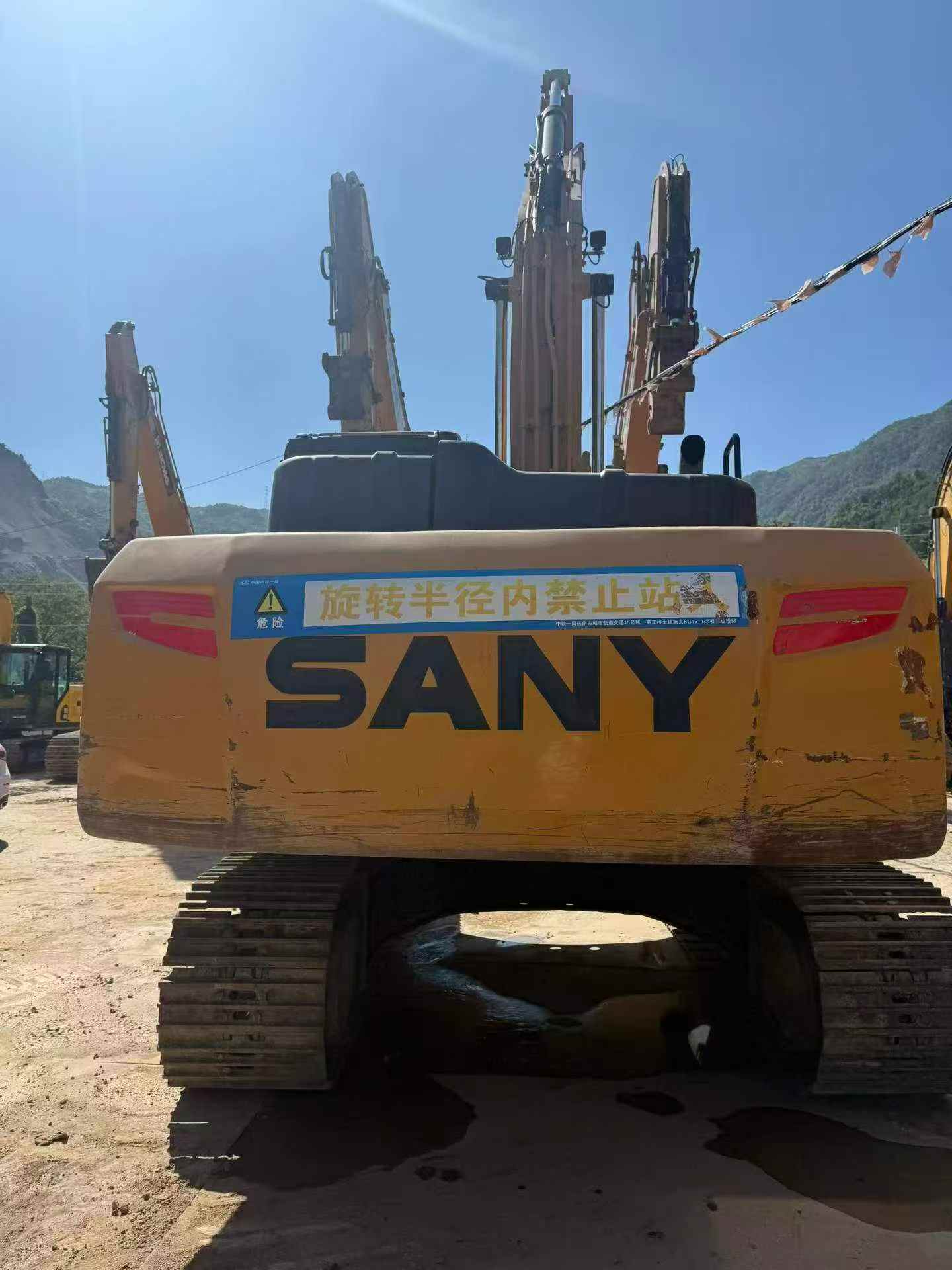 Buy Sany SY215H Used Excavator / 3