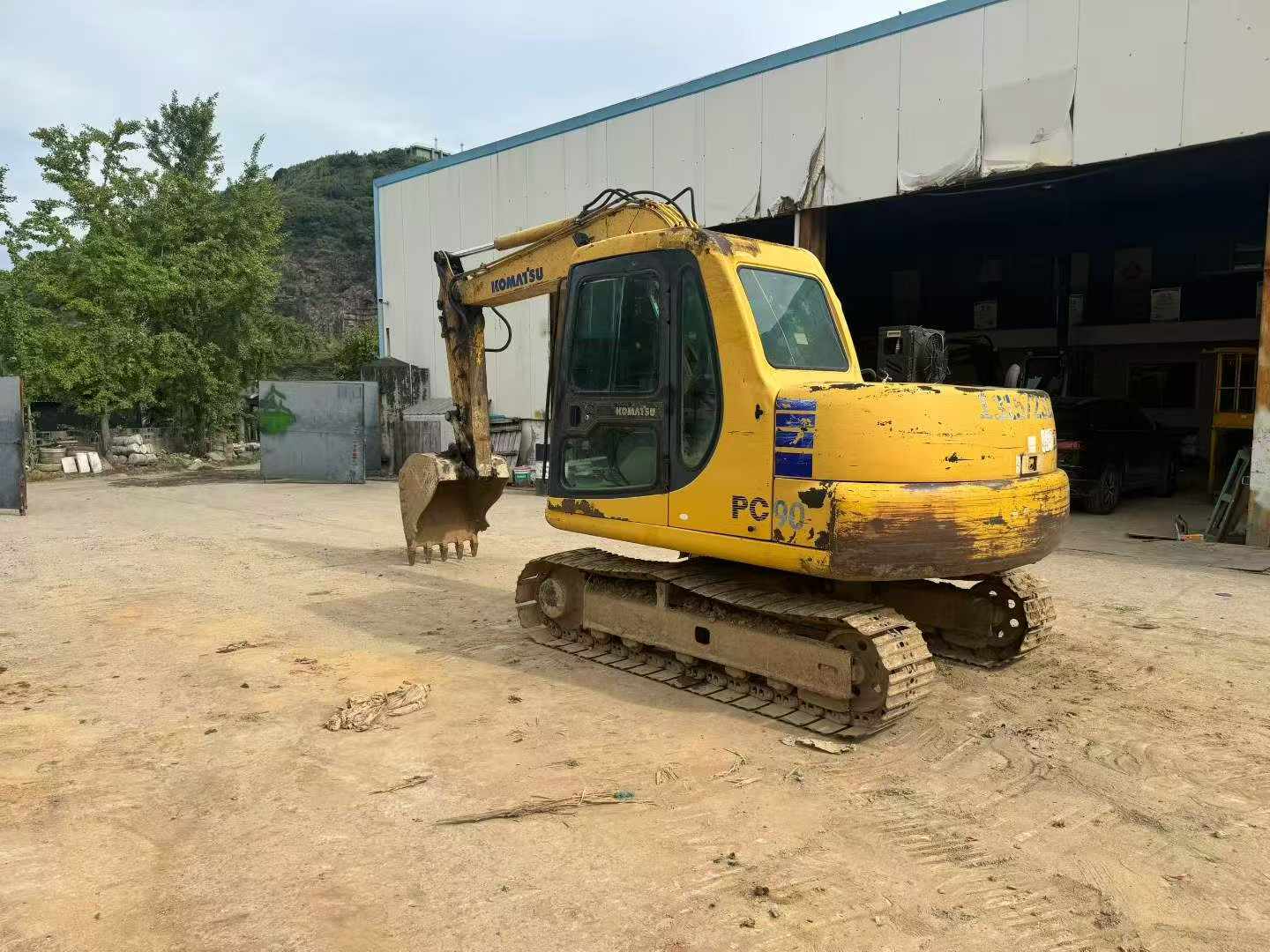 Buy Komatsu PC60-7 Used Excavator / 8