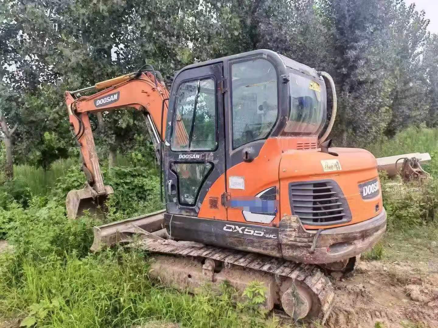 Buy Doosan DX55W Used Excavator / 3