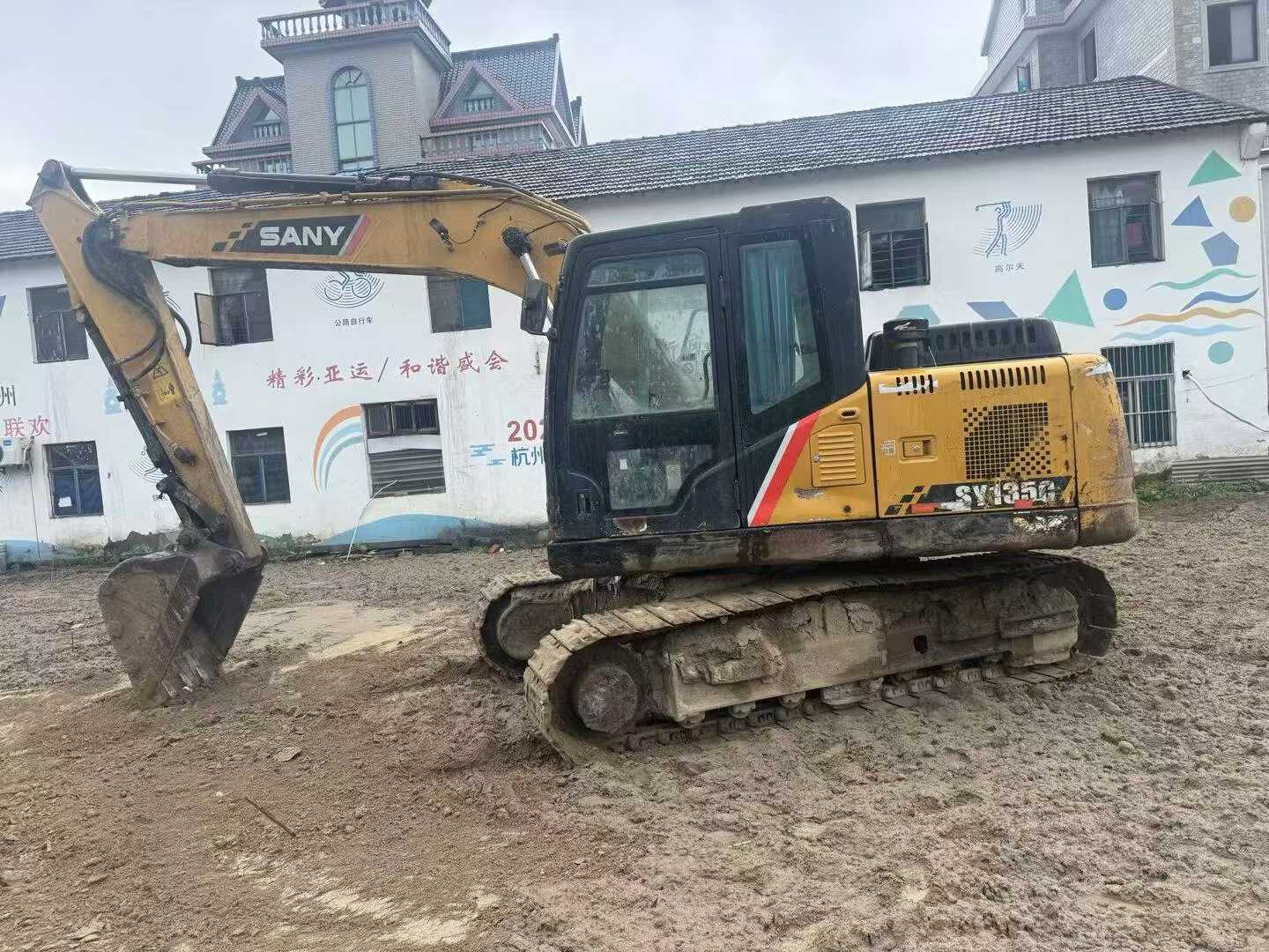 Buy Sany SY135-8S Used Excavator / 3