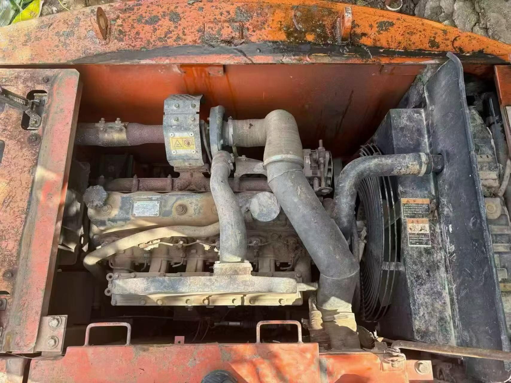 Buy Doosan DH150-7 Used Excavator / 8