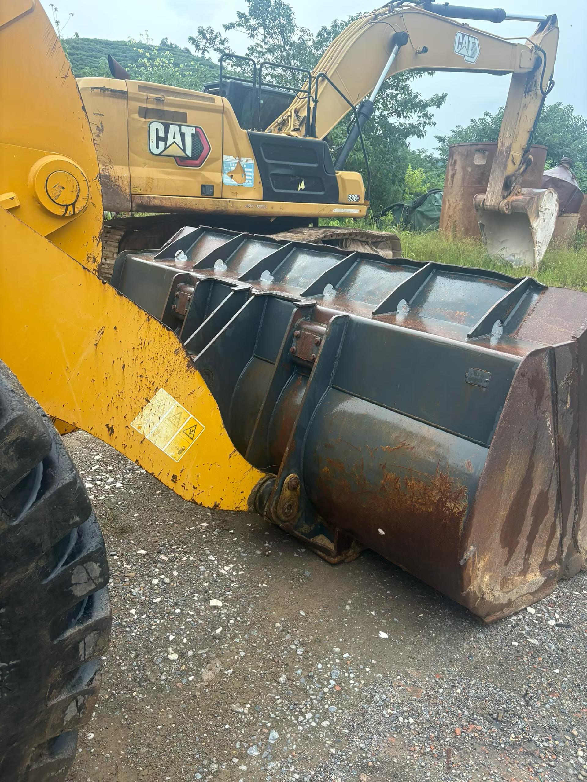 Buy LiuGong CLG850H Used Loader / 9