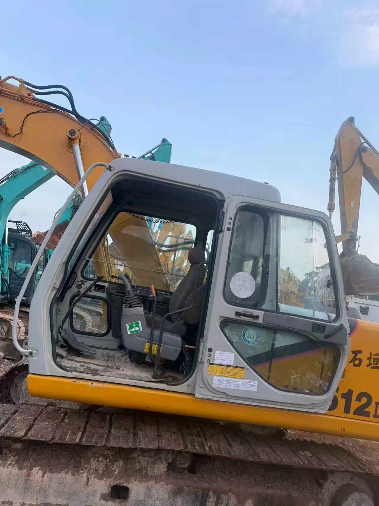 Buy Kato HD512-6 Used Excavator / 5