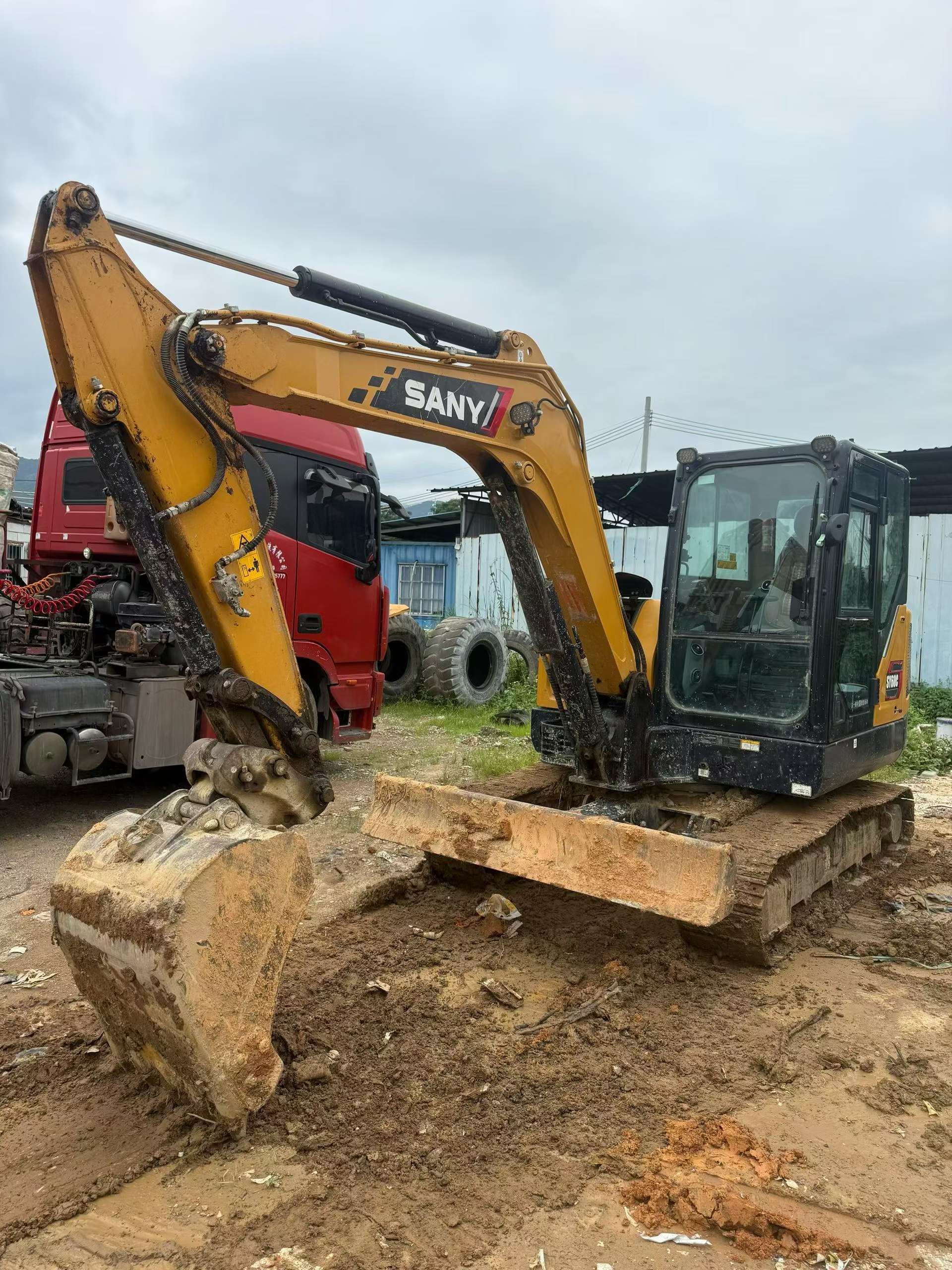 Buy Sany SY60 Used Excavator / 2