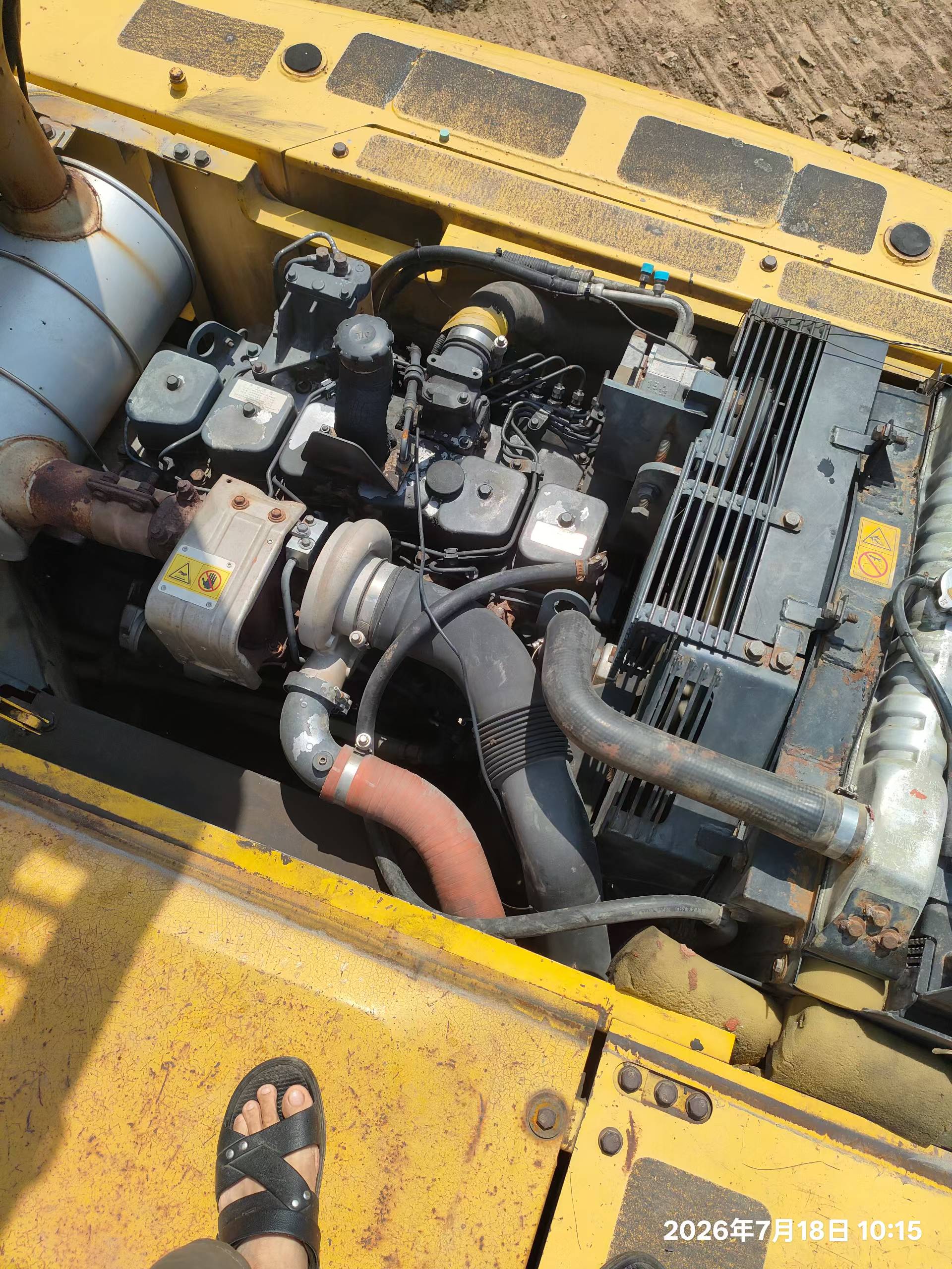 Buy Komatsu PC200-7 Used Excavator / 5