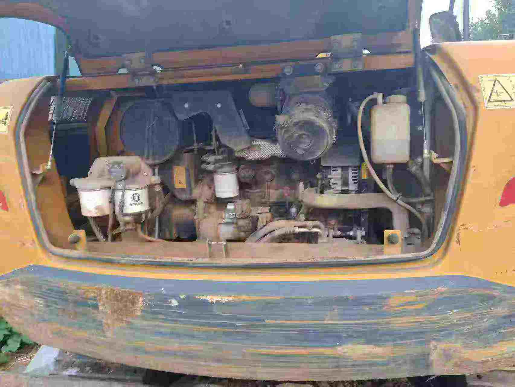 Buy XCMG XE75C Used Excavator / 6