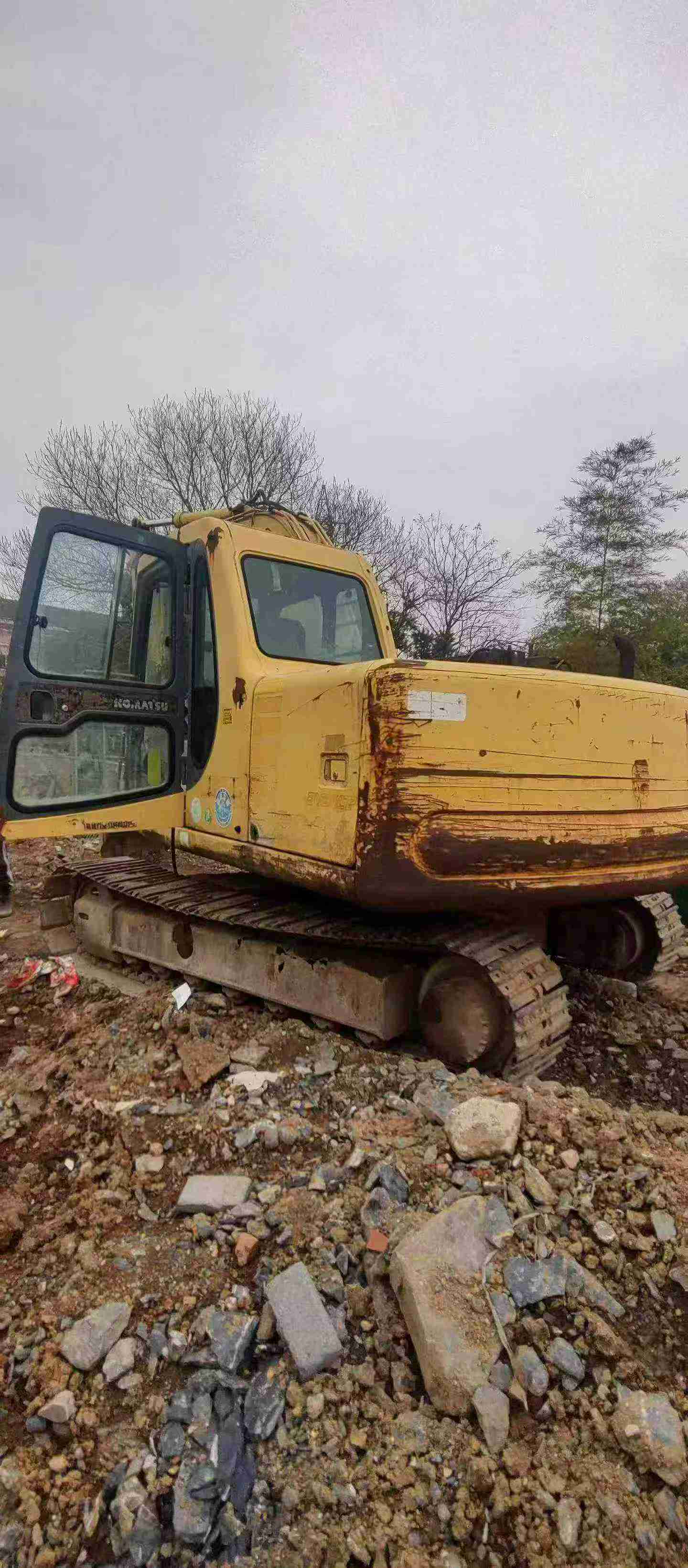 Buy Komatsu PC120-6 Used Excavator / 9