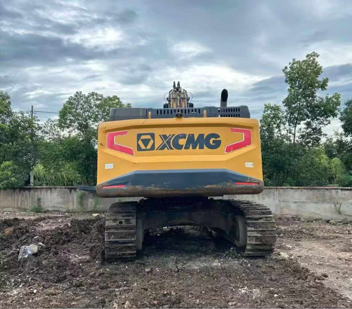 Buy XCMG XE60 Used Excavator / 3