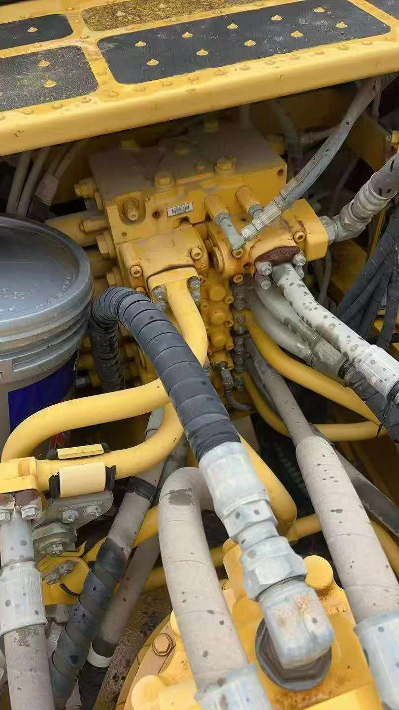 Buy Komatsu PC360-7 Used Excavator / 2
