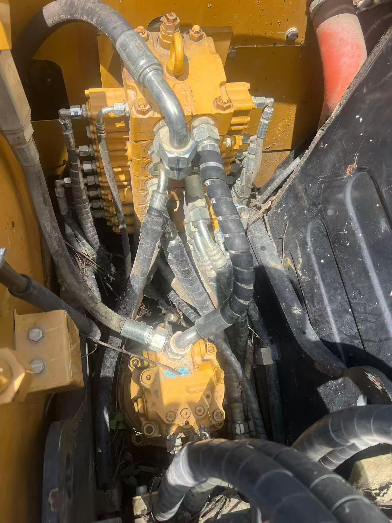 Buy Sany SY65C Used Excavator / 9