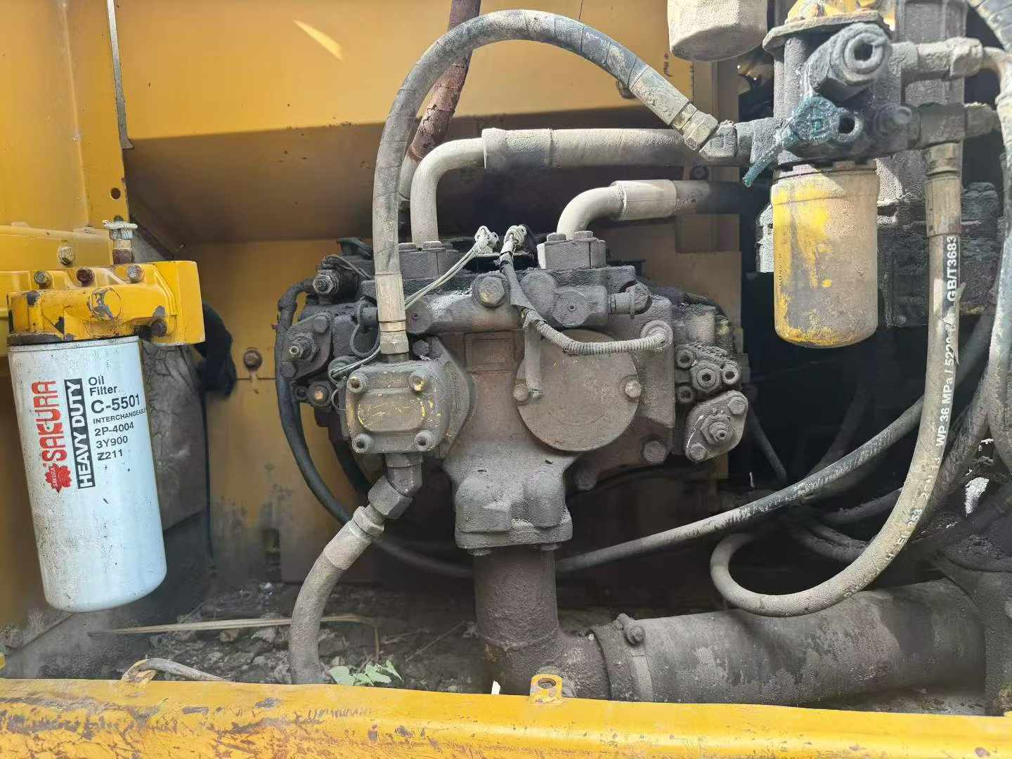 Buy Caterpillar 320D Used Excavator / 7